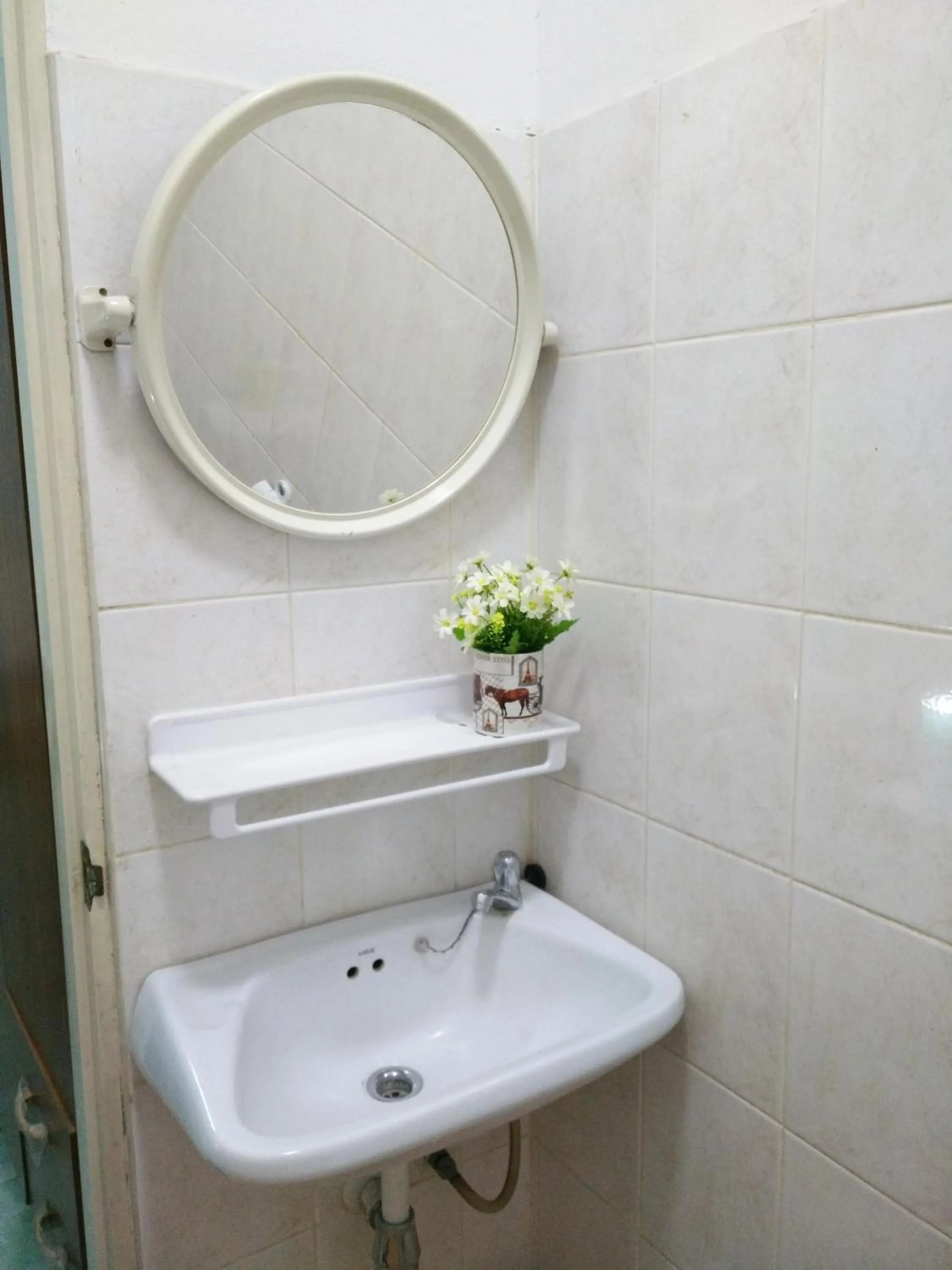 Bathroom in Nara House