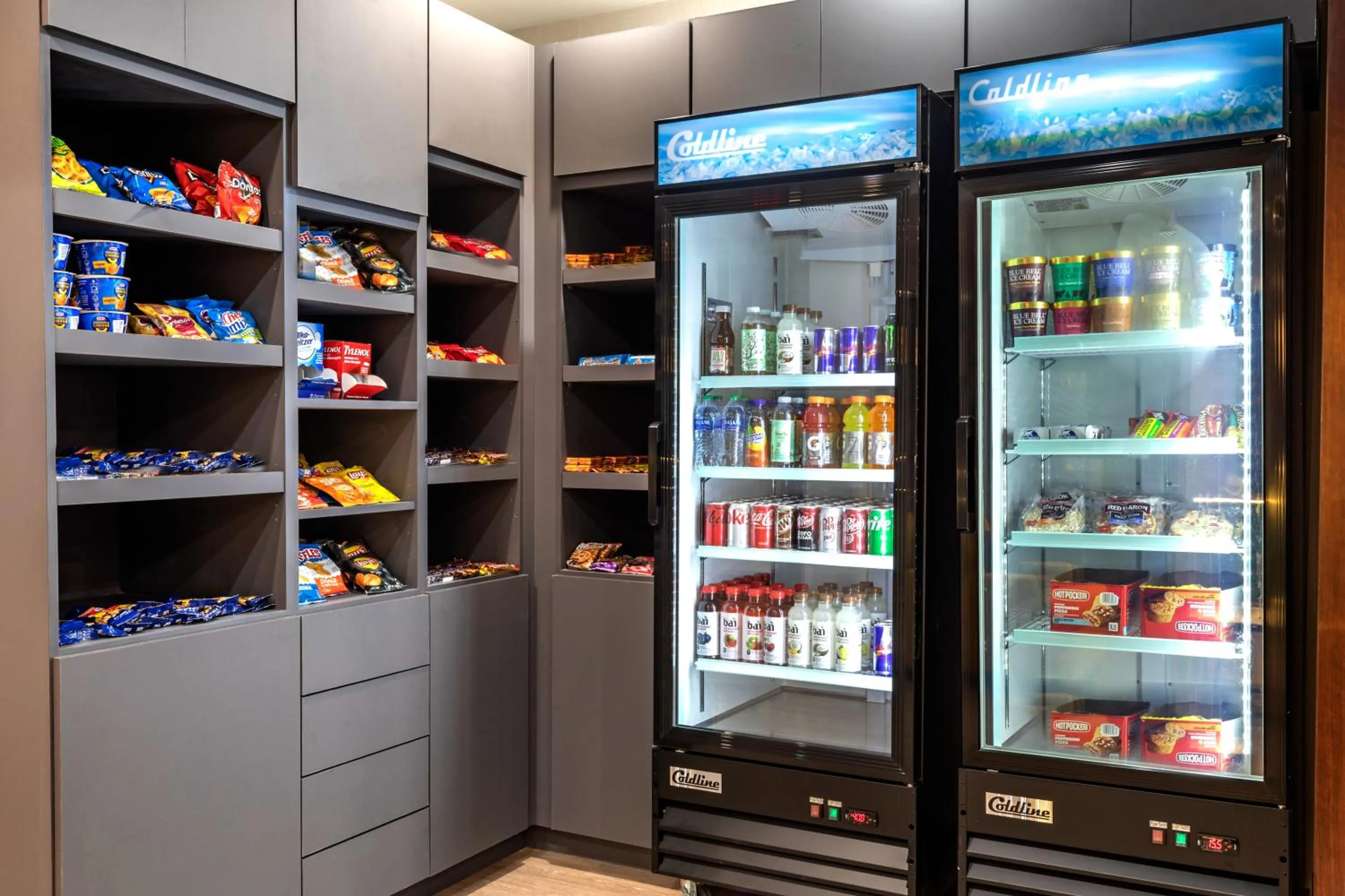 On-site shops in Comfort Inn - Weatherford