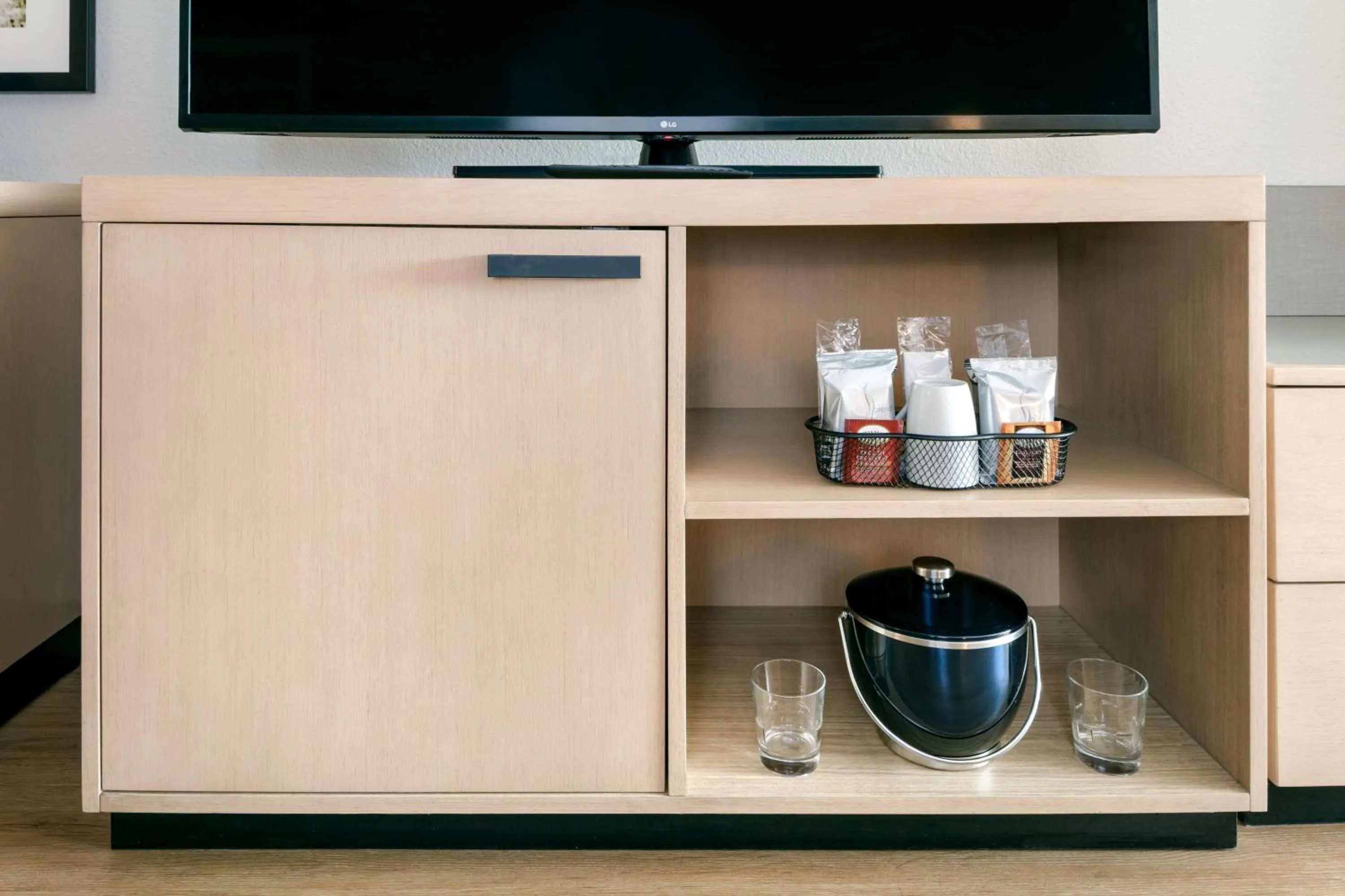 Bedroom in Hyatt Place Fairbanks