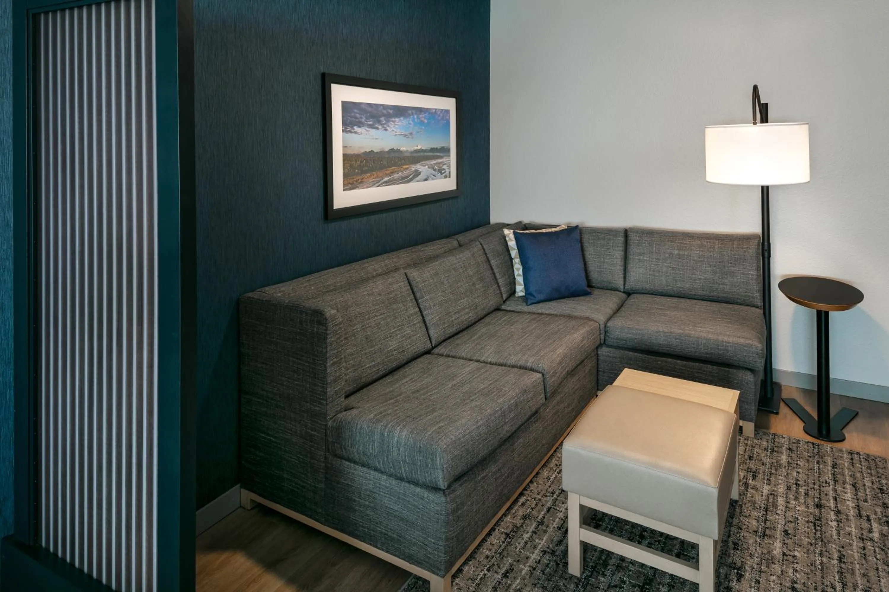 Living room in Hyatt Place Fairbanks