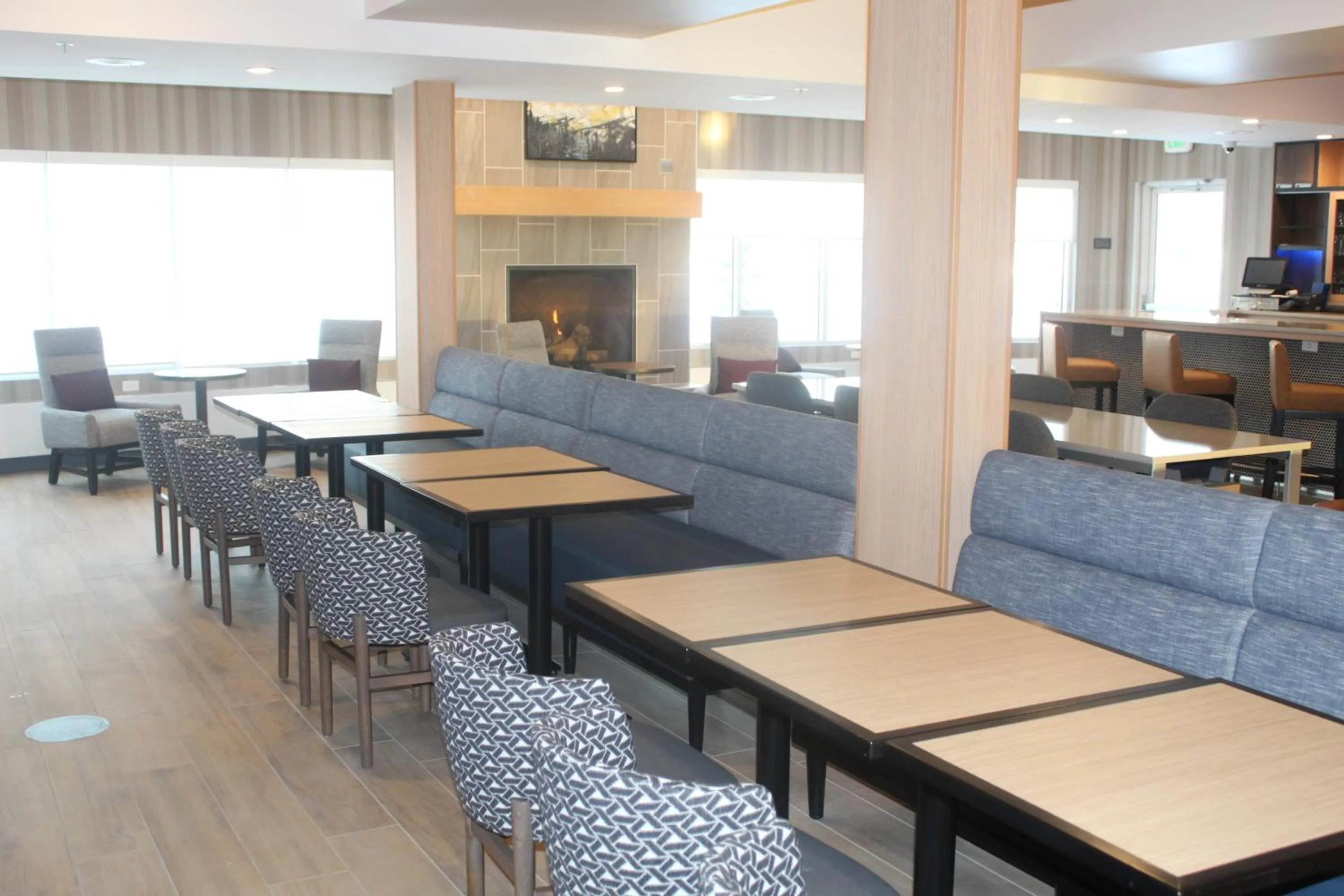 Restaurant/places to eat in Hyatt Place Fairbanks