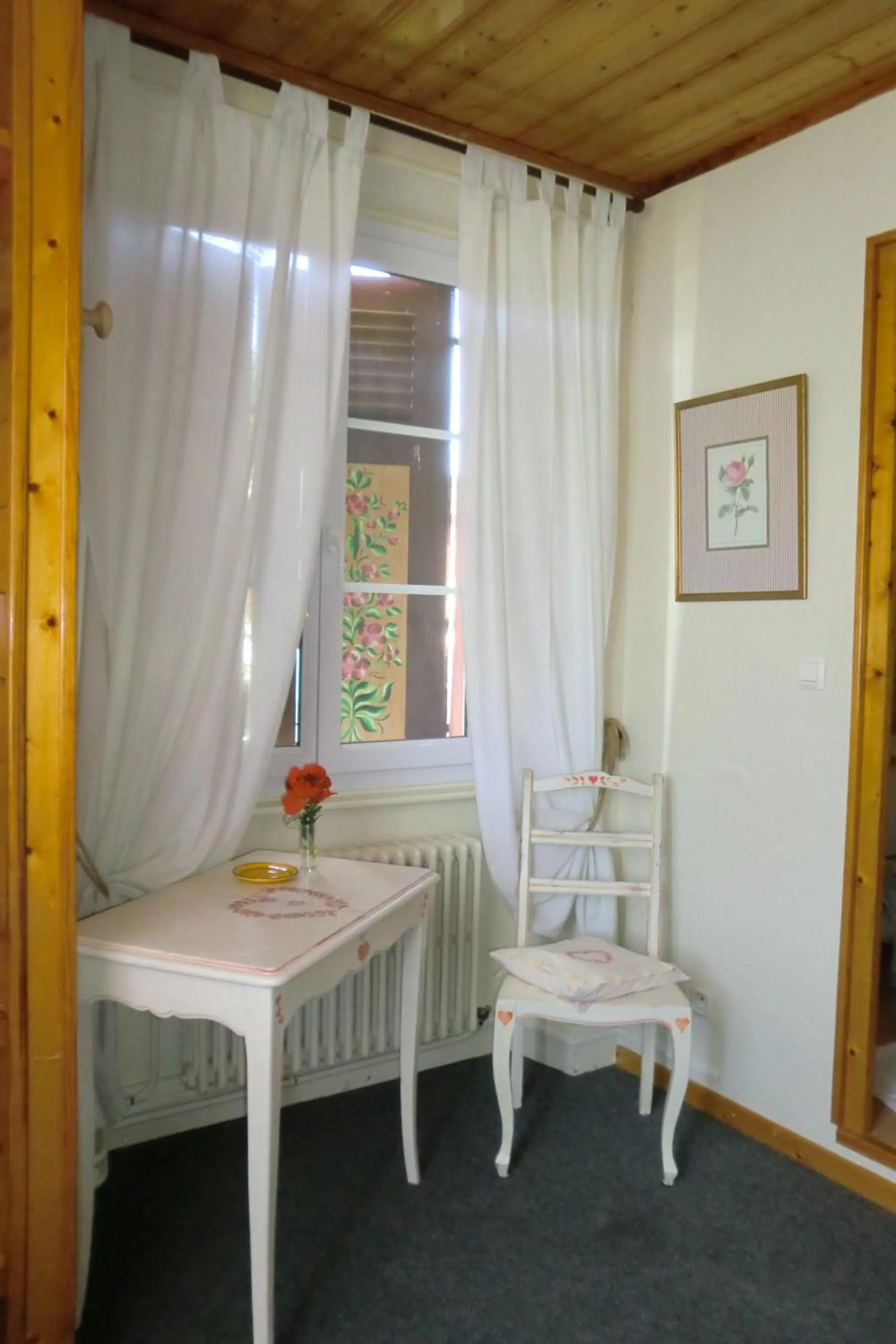 Bathroom in Hôtel La Vallée