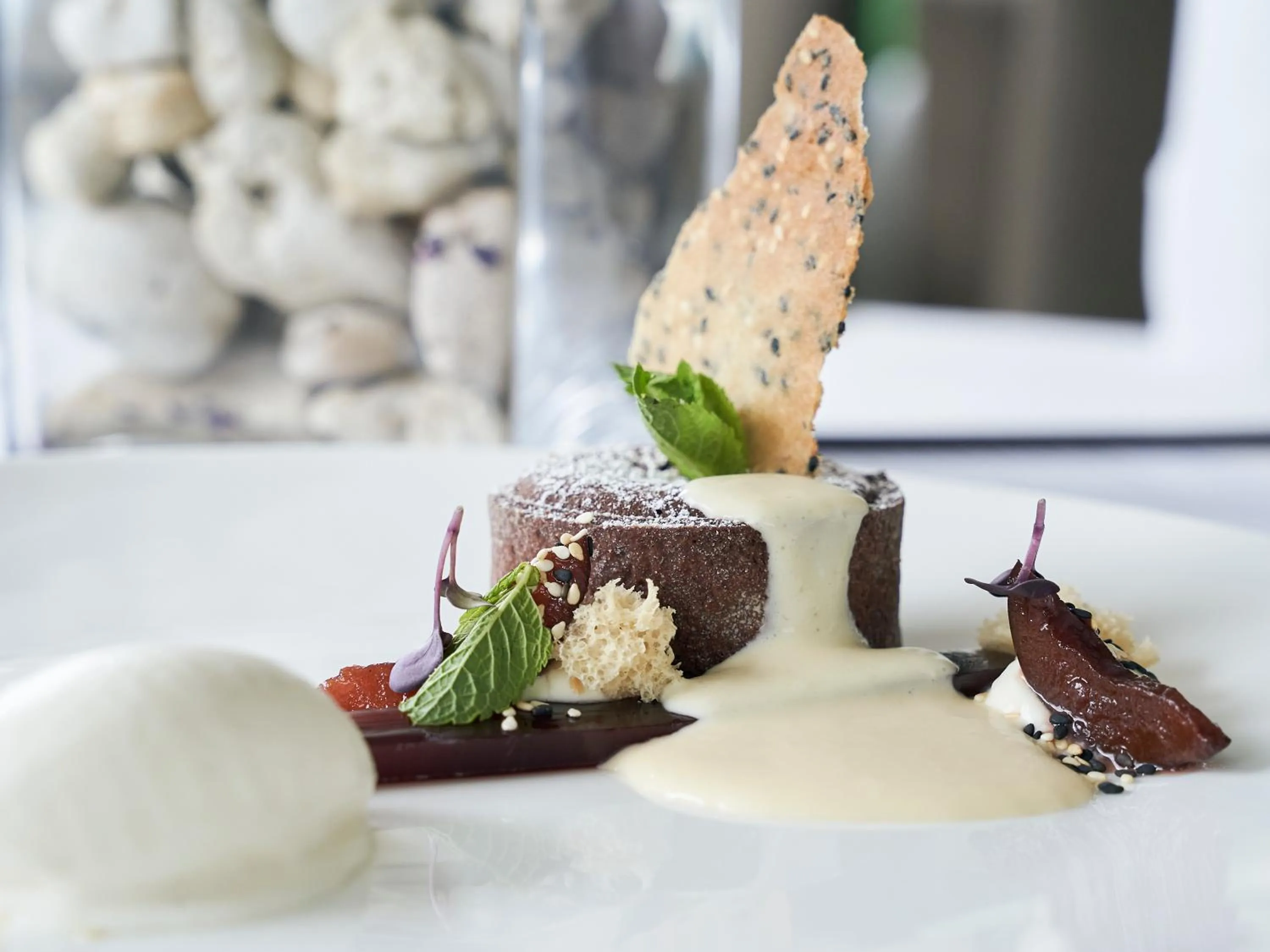 Restaurant/places to eat in Parkhaus Hügel