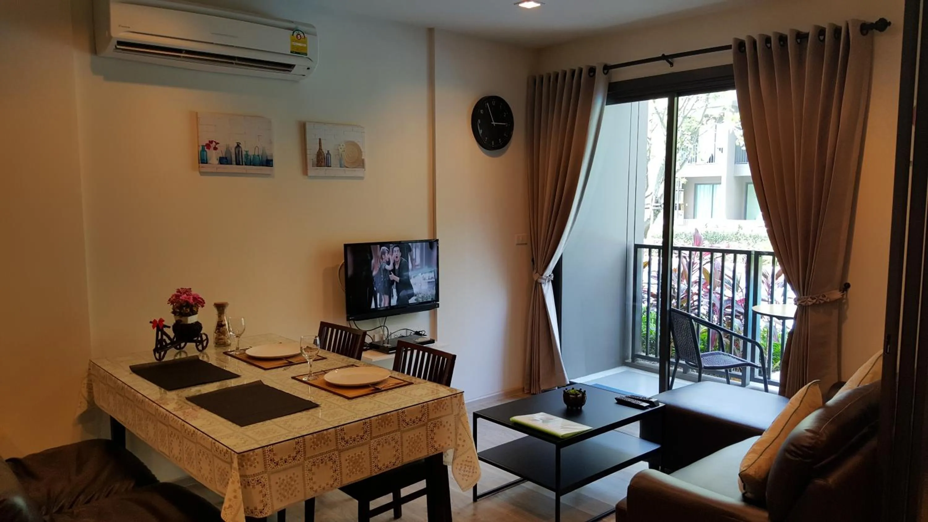 Living room in The Relaxing Room Pool Access at Rain Resort Condominium Cha Am- Hua Hin