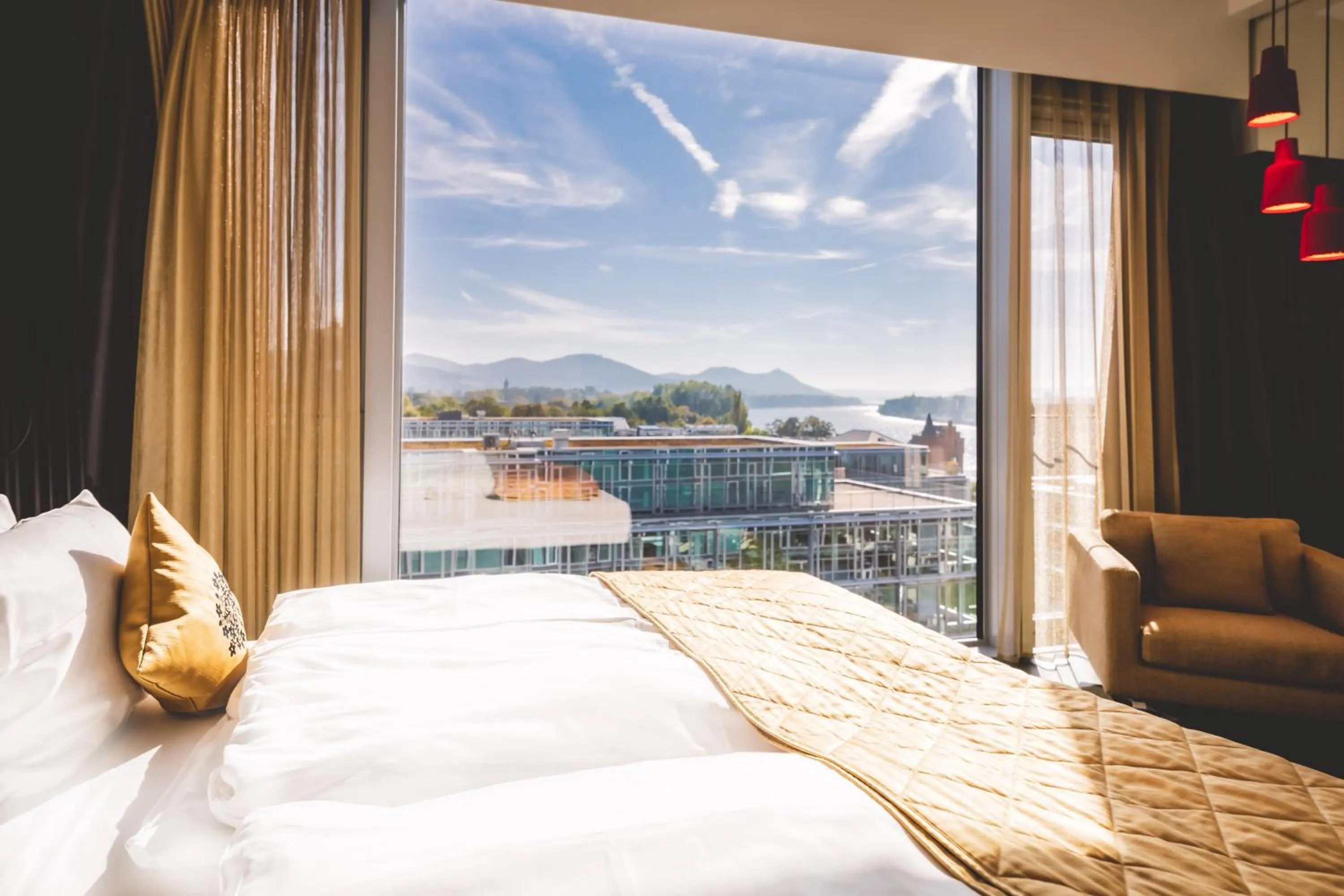 Bedroom, Bed in Kameha Grand Bonn