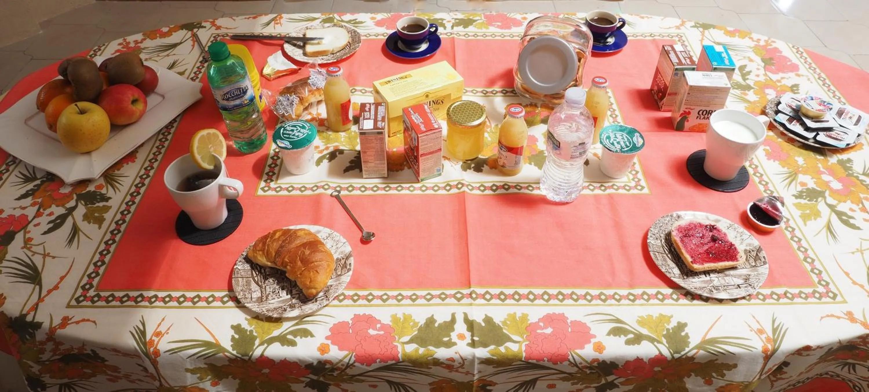 Food and drinks in Domus Tua