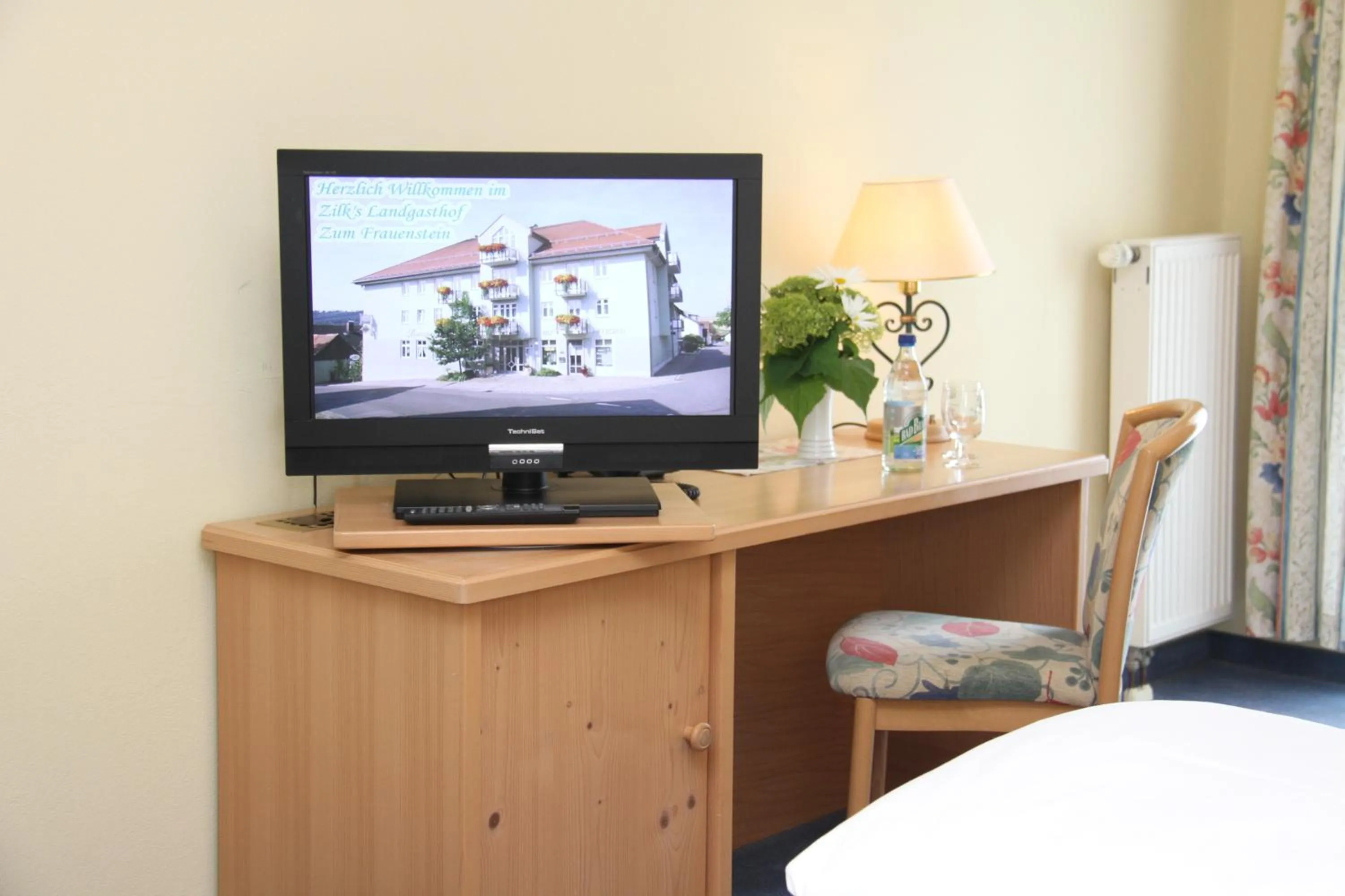 Photo of the whole room in Zilks Landgasthof Zum Frauenstein