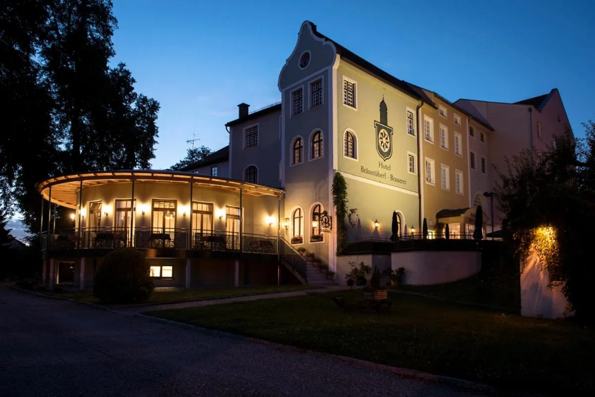 Facade/entrance in Gutshotel Odelzhausen
