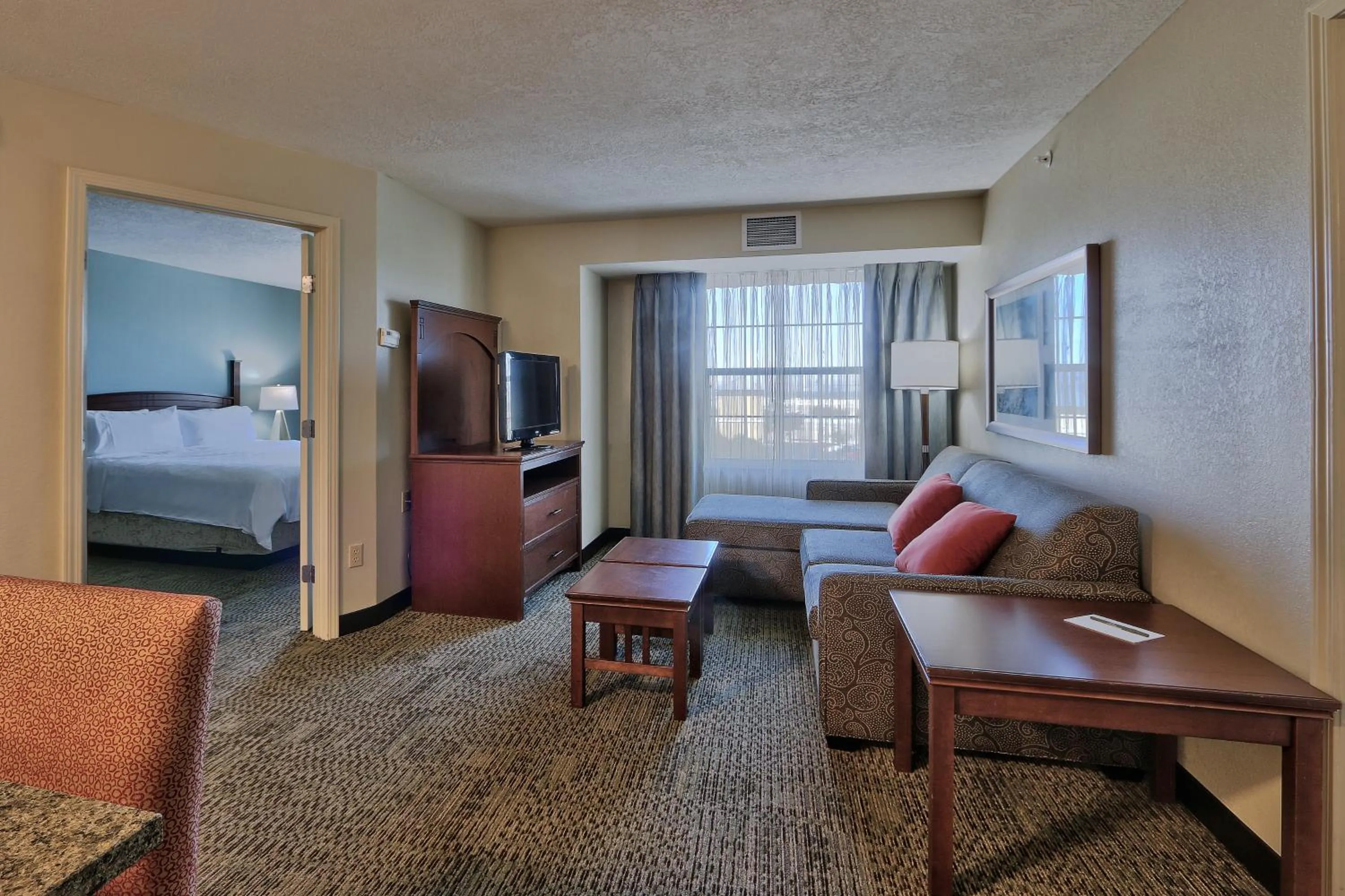 Photo of the whole room, Bed in Staybridge Suites Albuquerque North by IHG