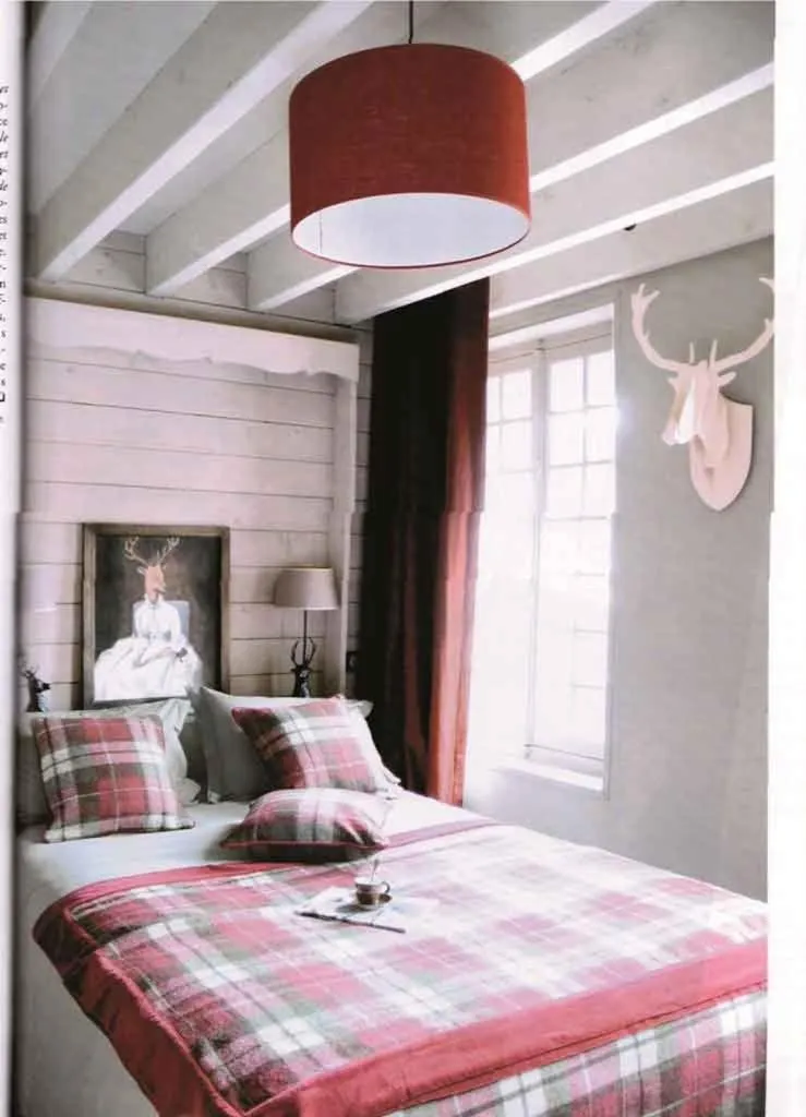 Bed in Hotel Du Grand Cerf & Spa