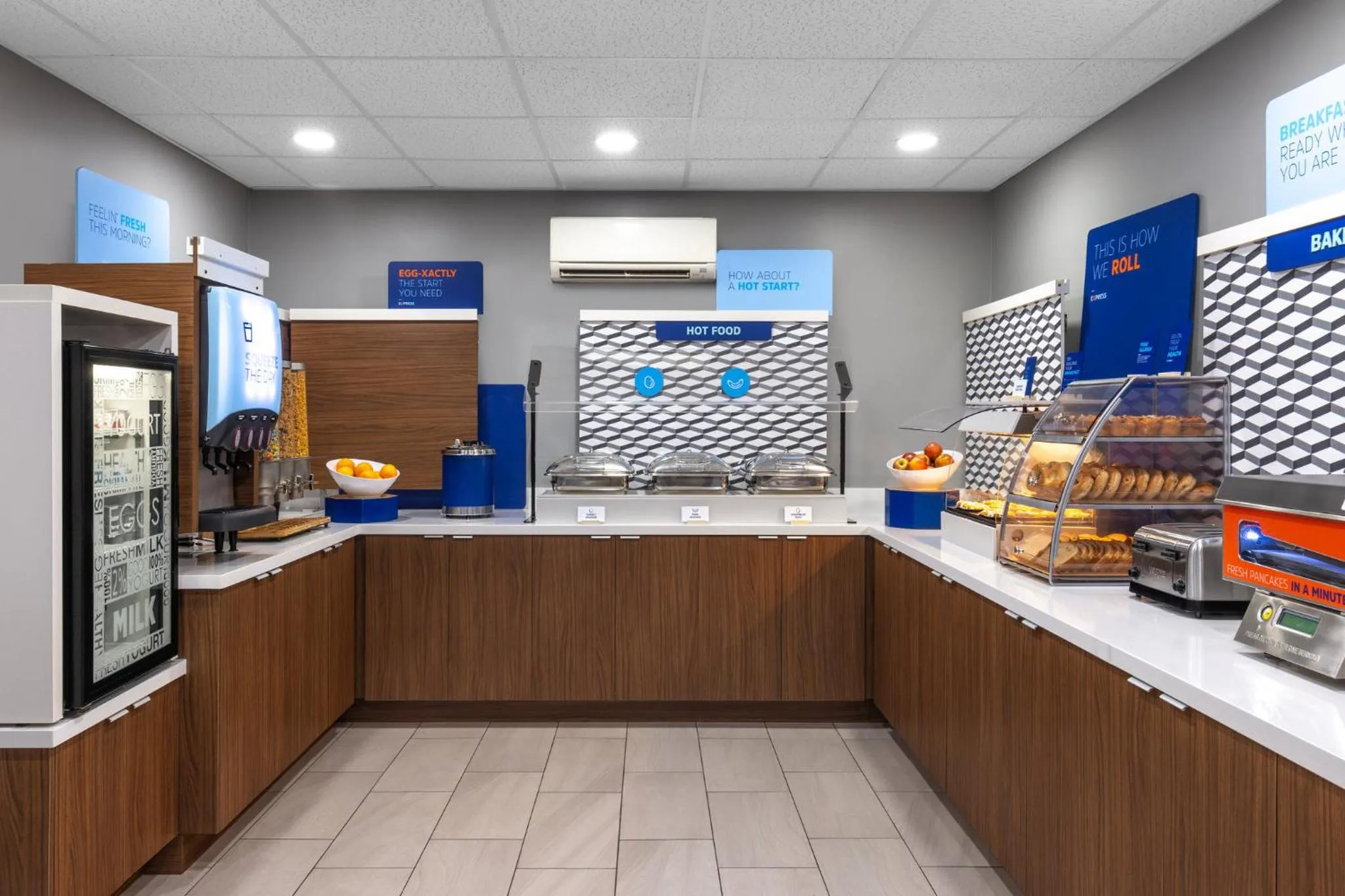 Breakfast in Holiday Inn Express & Suites Sacramento NE Cal Expo by IHG