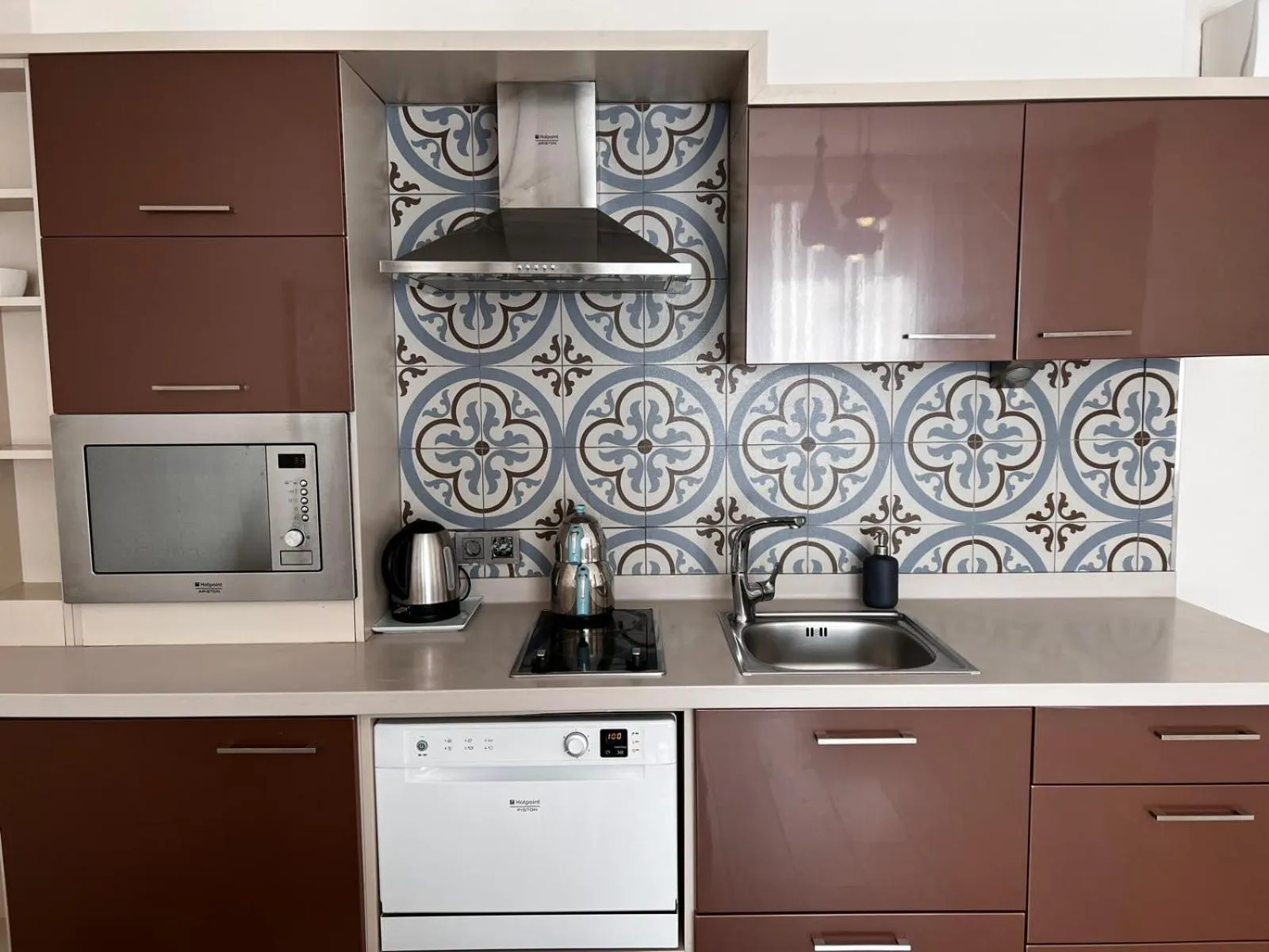 Coffee/tea facilities in Zin D Home Otel Cekmeköy