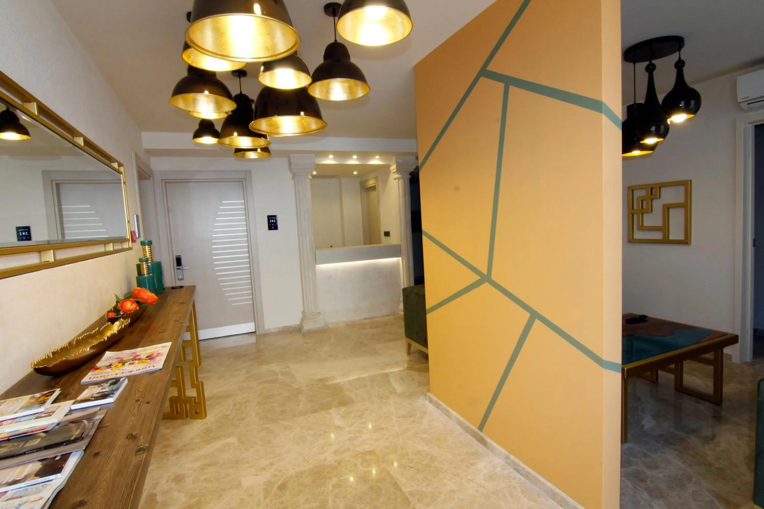 Lobby or reception in Zin D Home Otel Cekmeköy