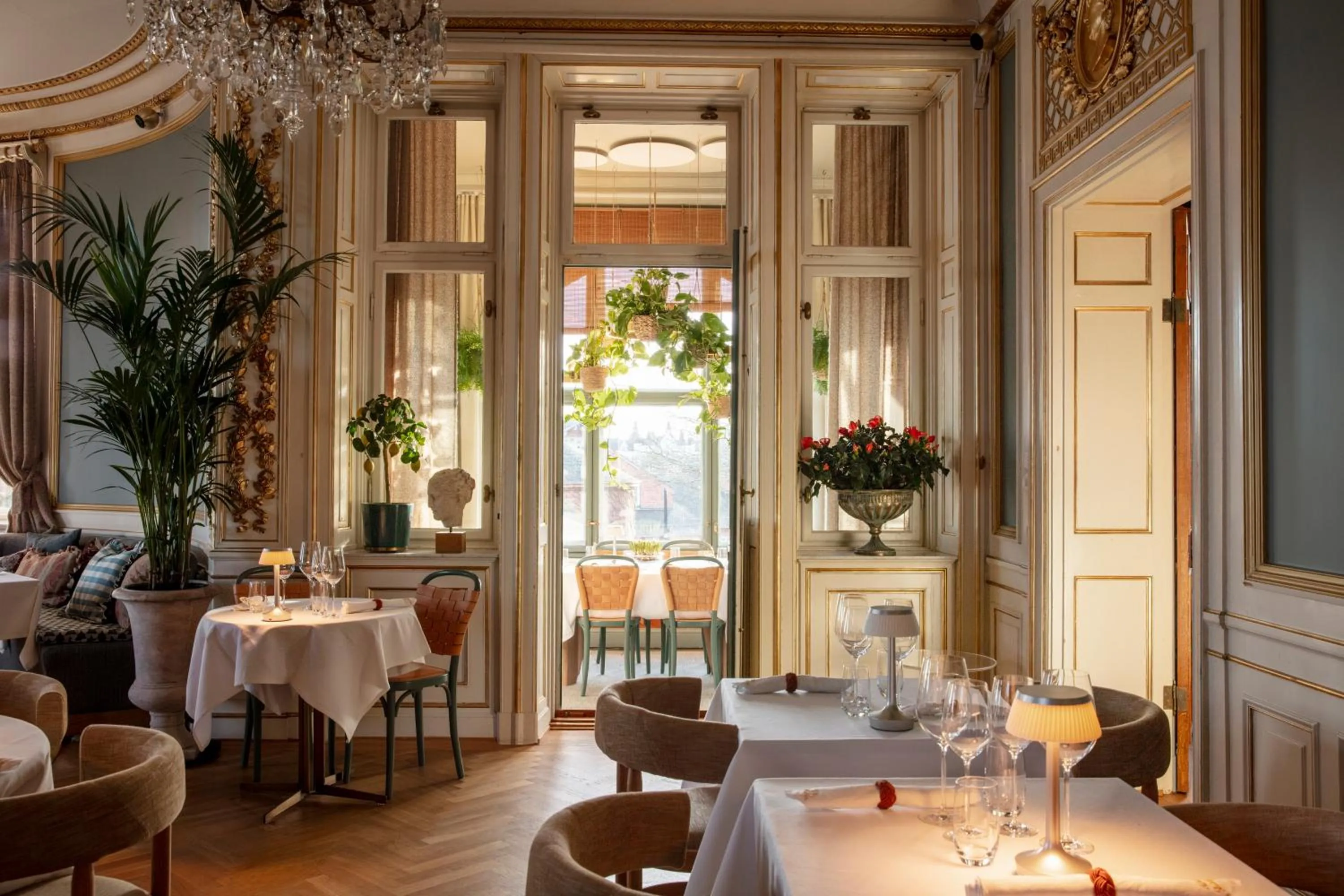 Restaurant/places to eat in Vår Gård Saltsjöbaden