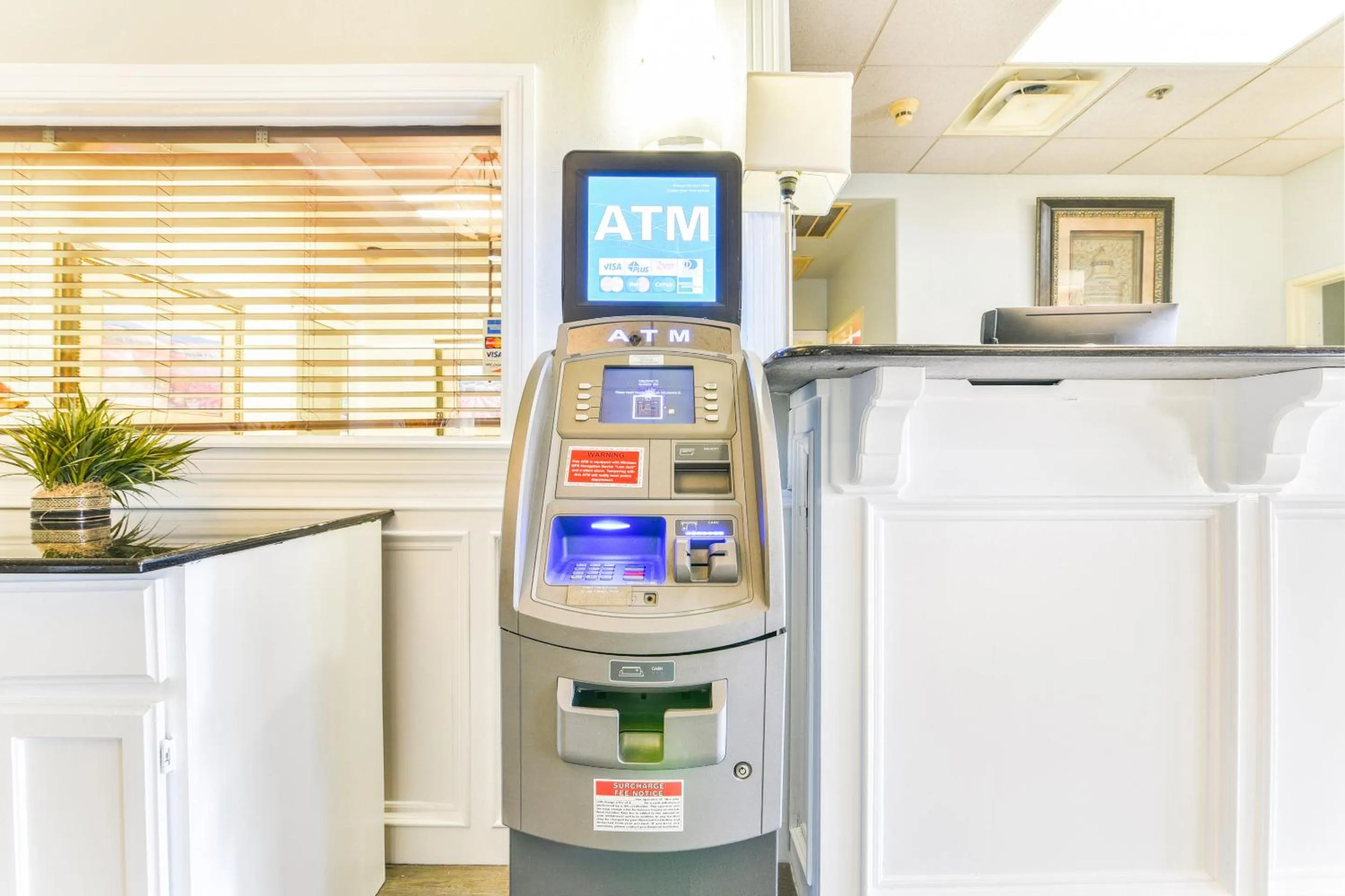 ATM in OYO Townhouse Oklahoma City Airport