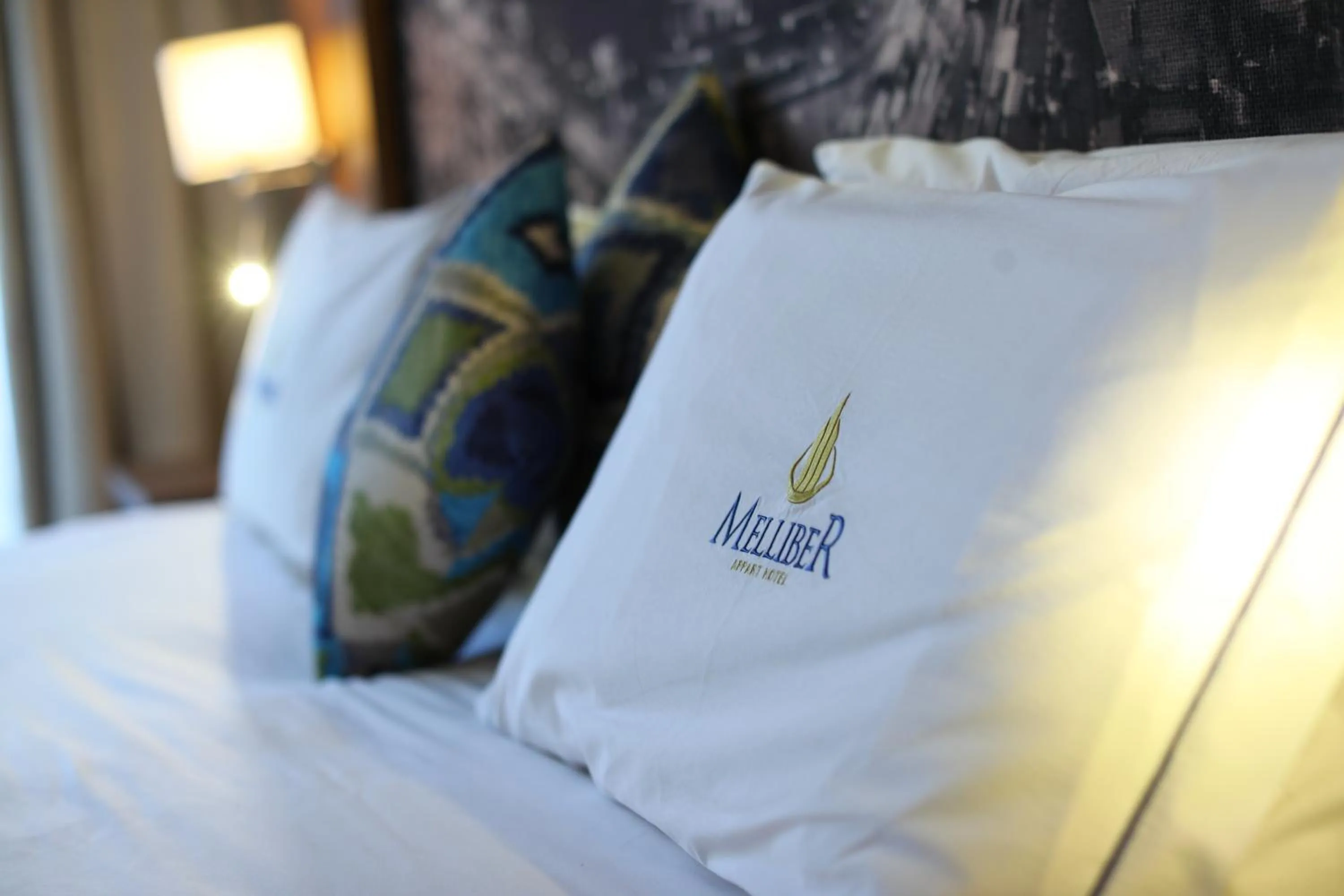 Logo/Certificate/Sign, Bed in Melliber Appart Hotel