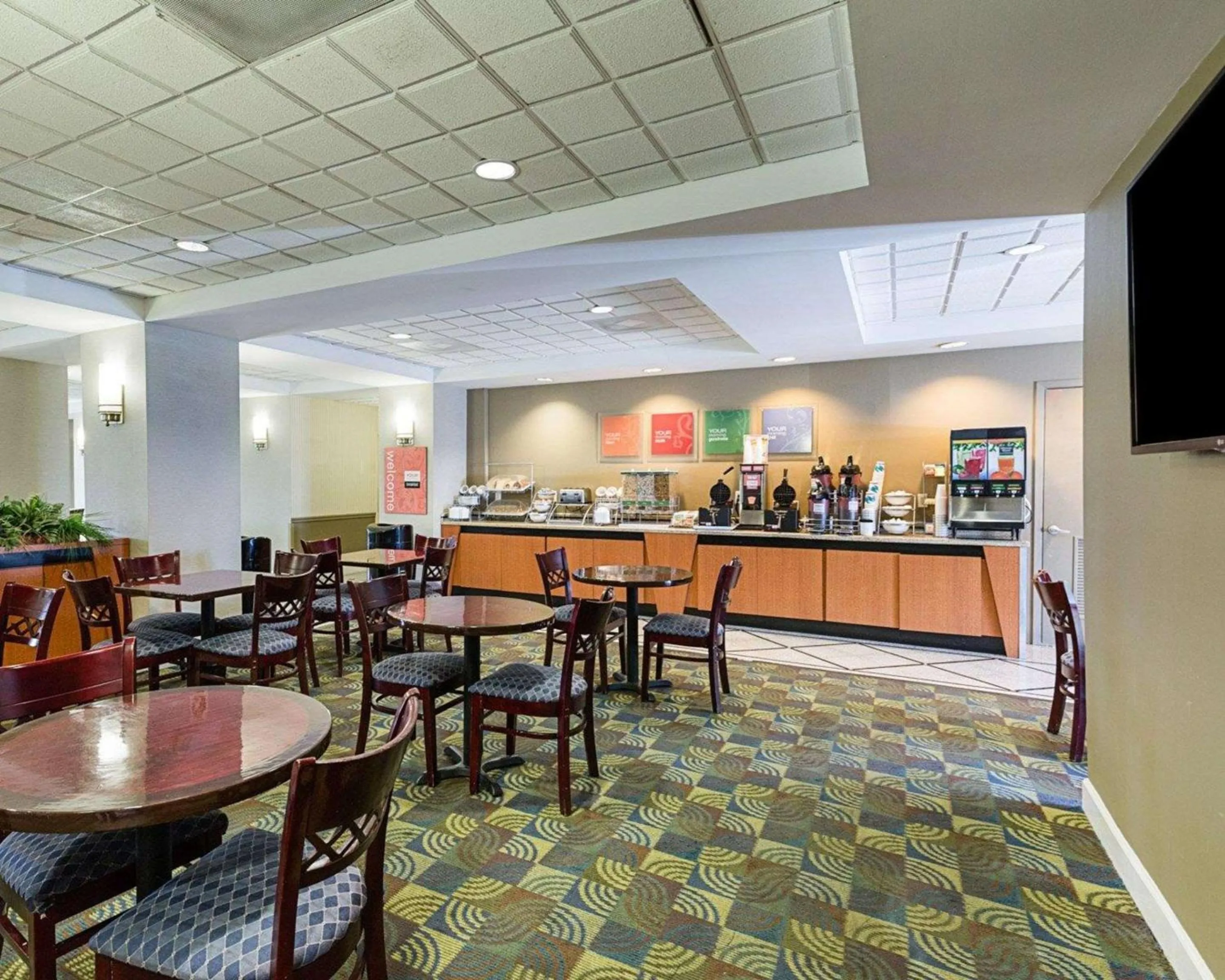 Restaurant/places to eat in Comfort Inn Southwest Fwy at Westpark
