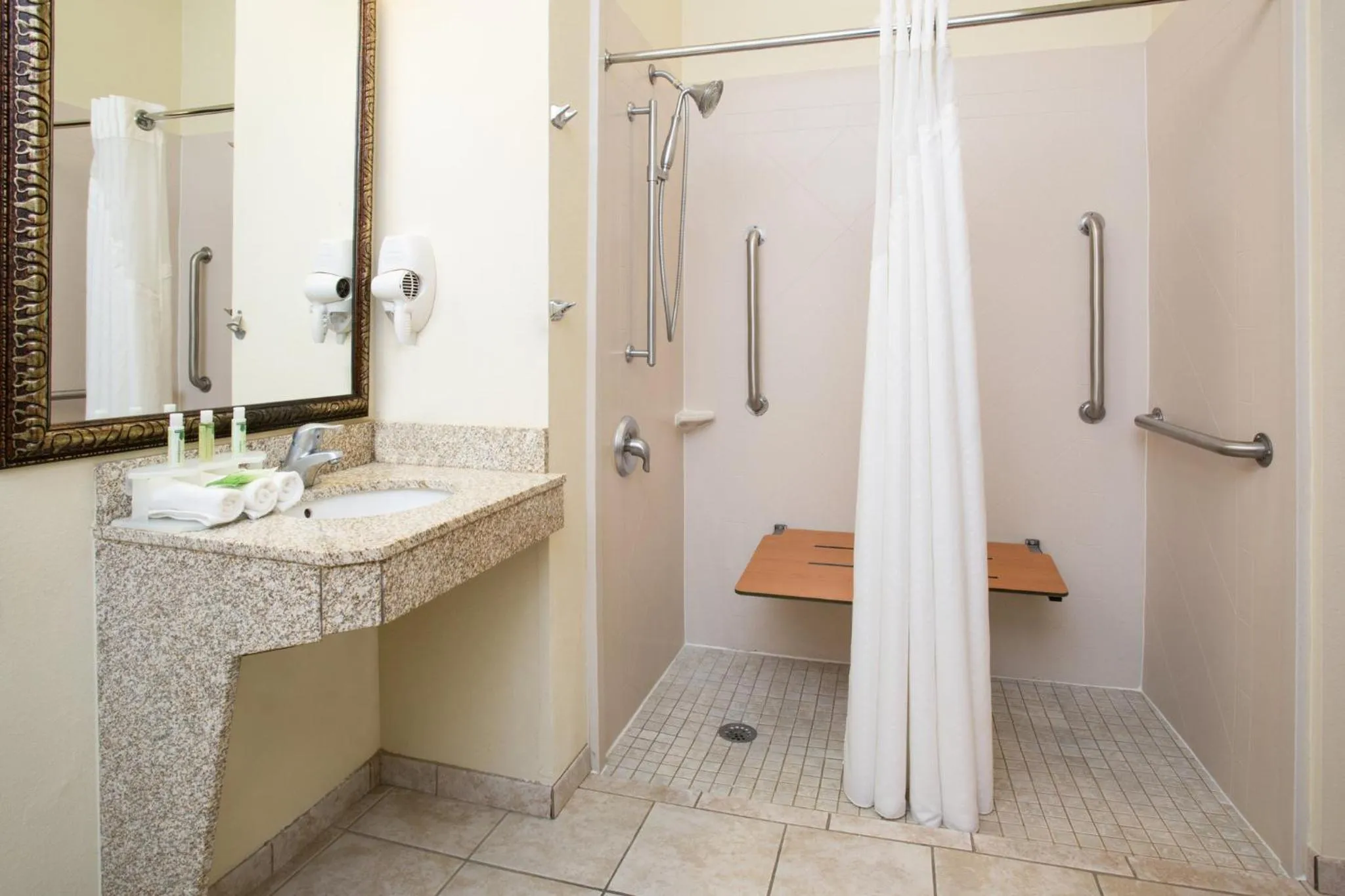 Photo of the whole room in Holiday Inn Express Hotel & Suites Las Vegas NM by IHG