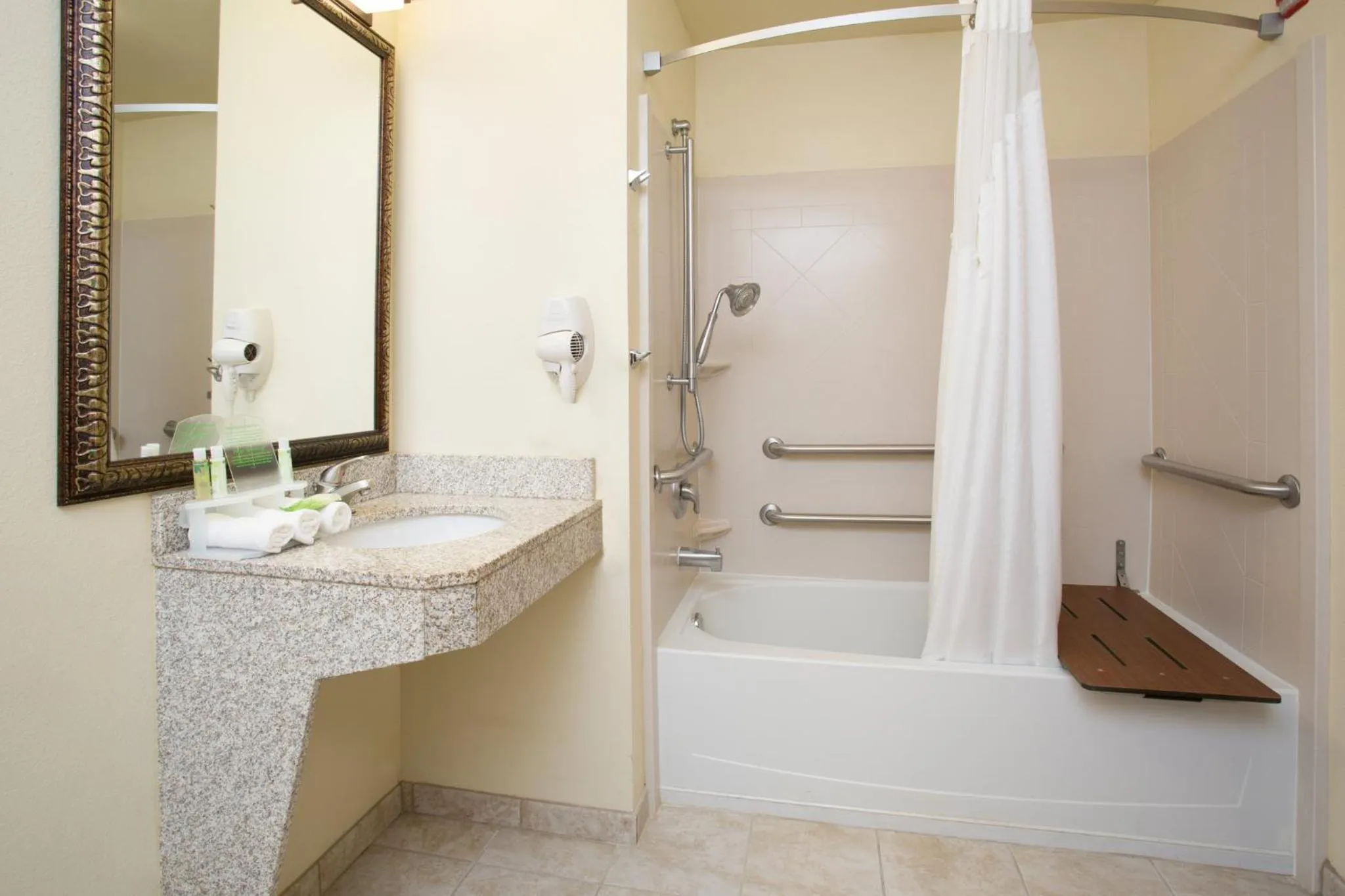 Bathroom in Holiday Inn Express Hotel & Suites Las Vegas NM by IHG