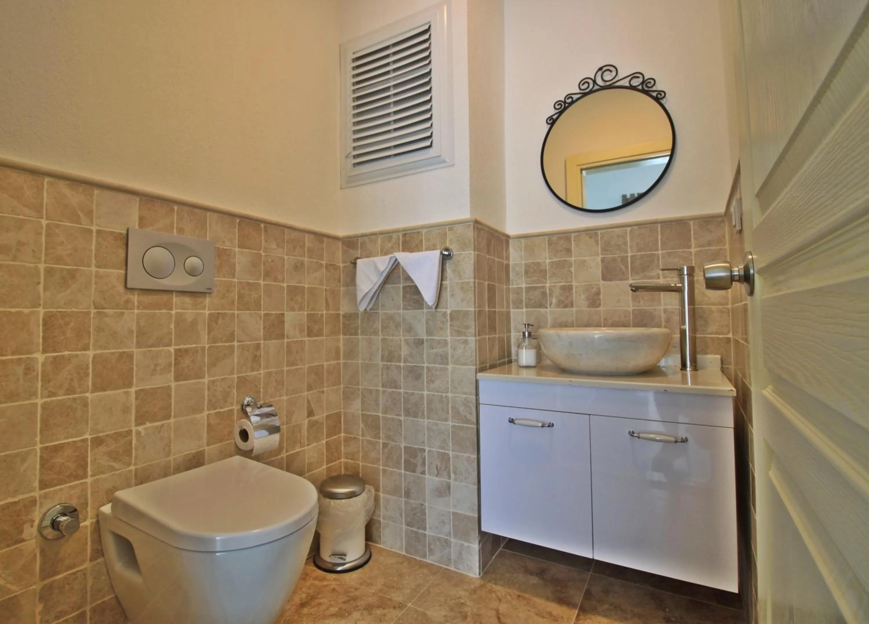 Bathroom in Faro Alacati