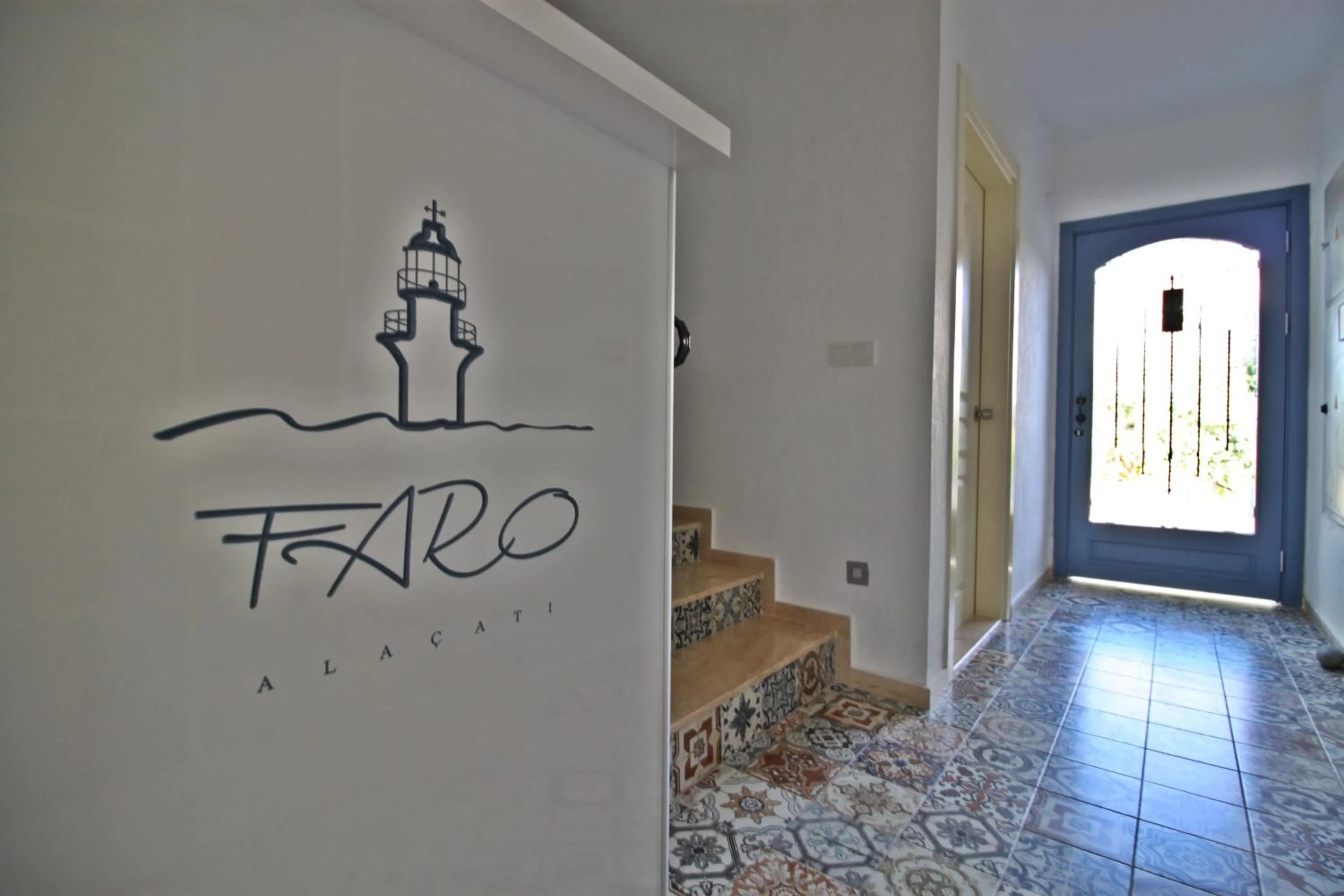 Logo/Certificate/Sign in Faro Alacati