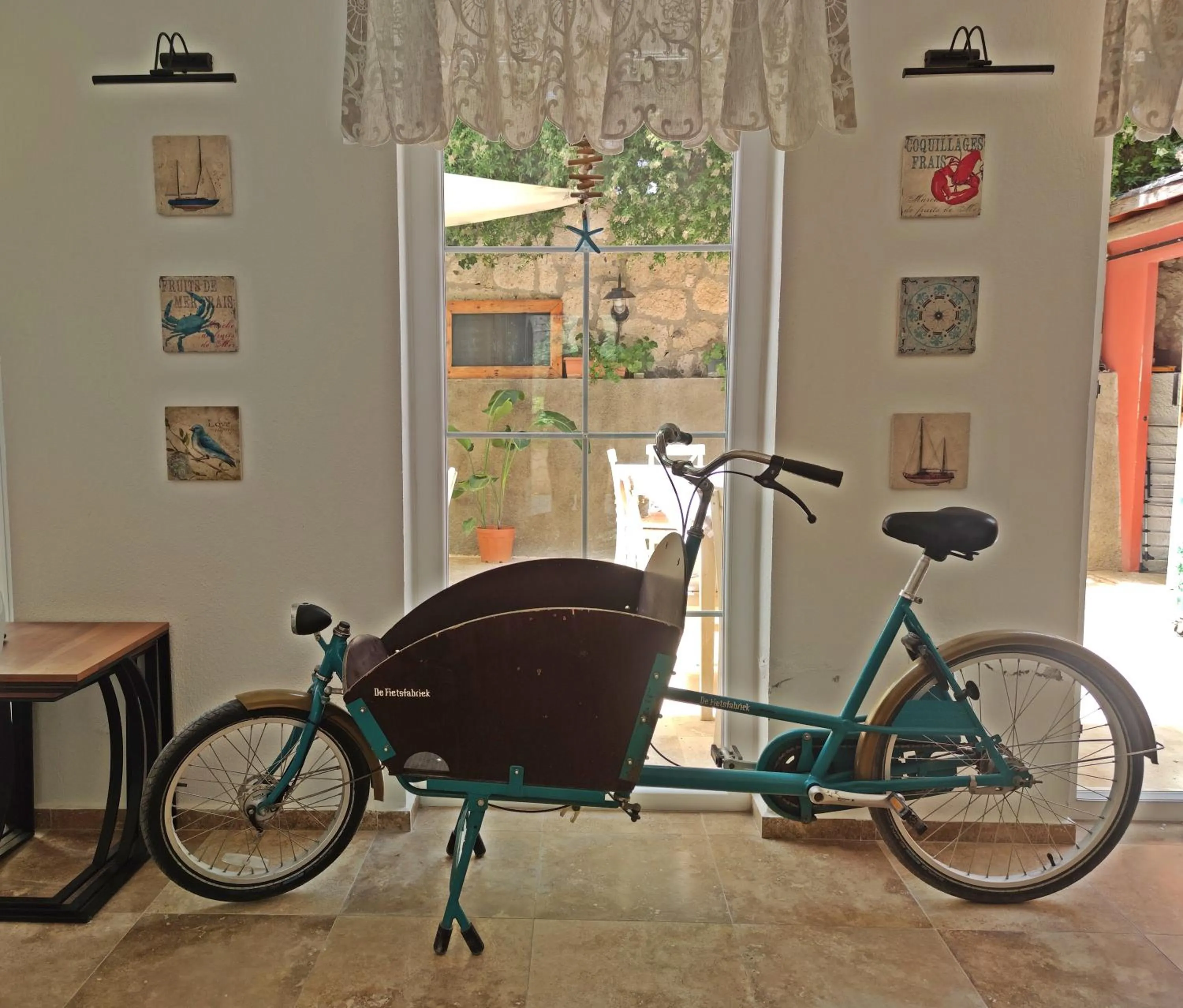 Decorative detail in Faro Alacati