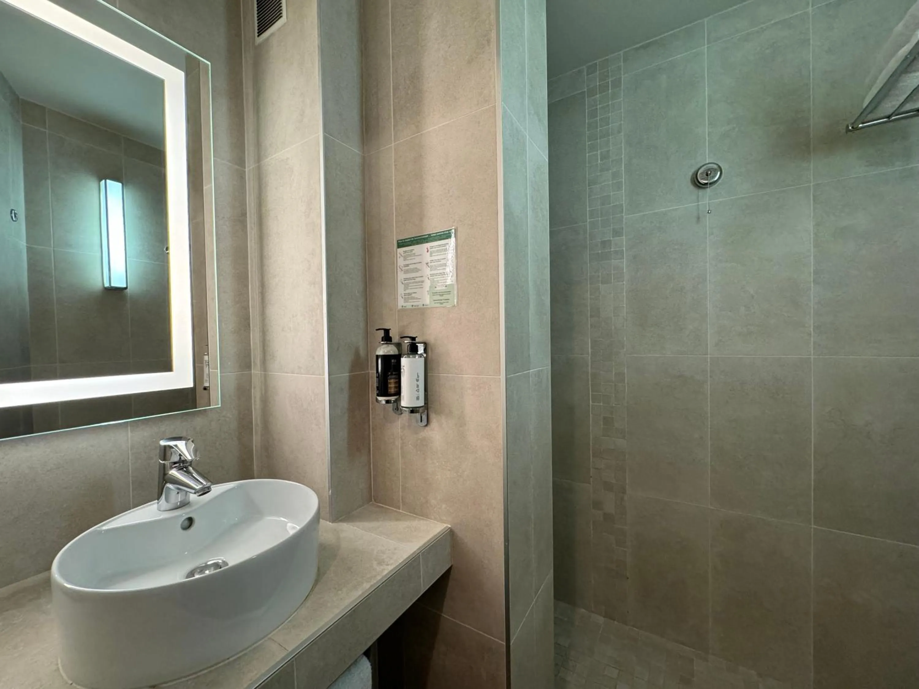 Bathroom in Boutique Hotel & Spa la Villa Cap Ferrat