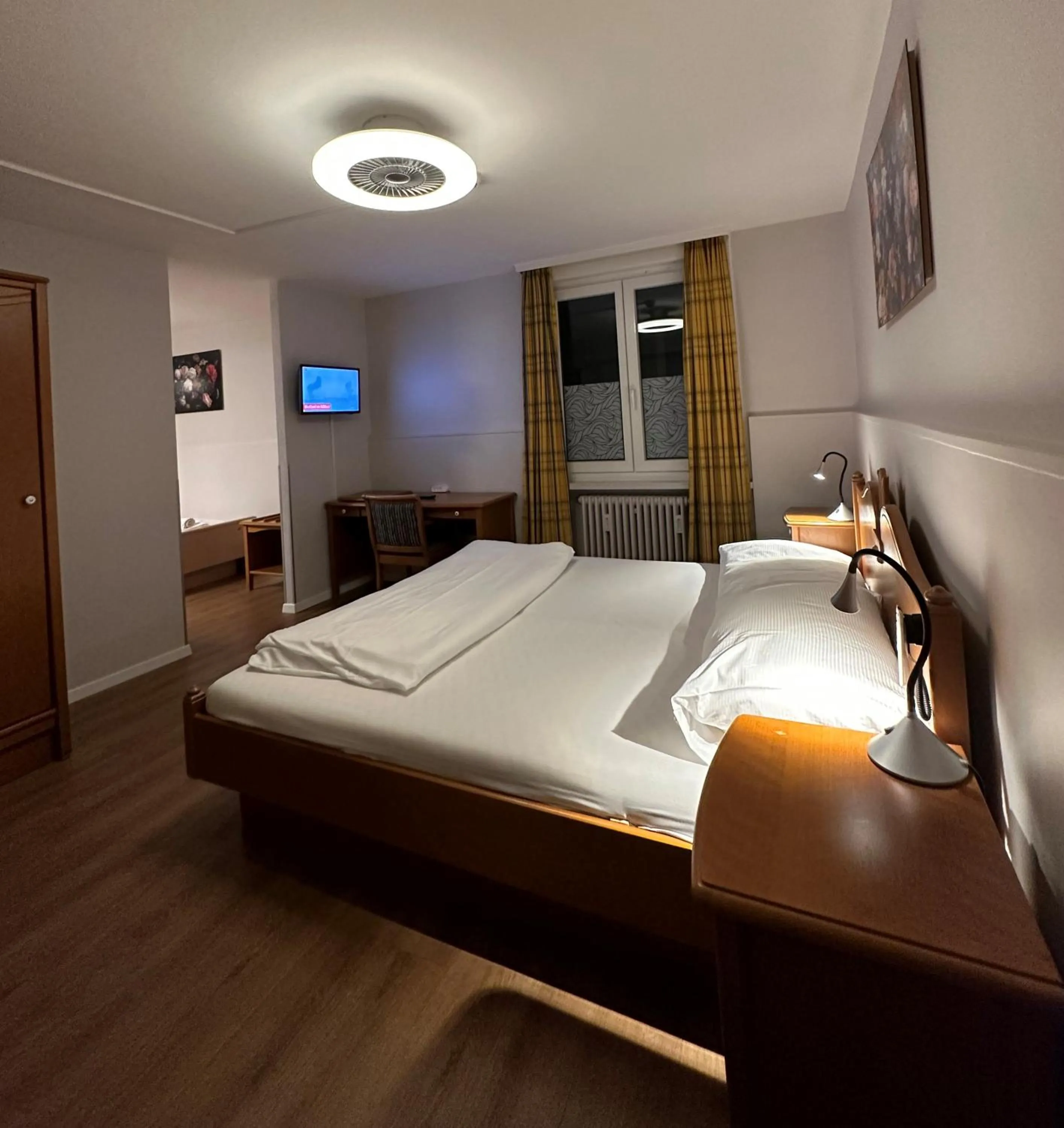 Bed in Hotel Rheinfall