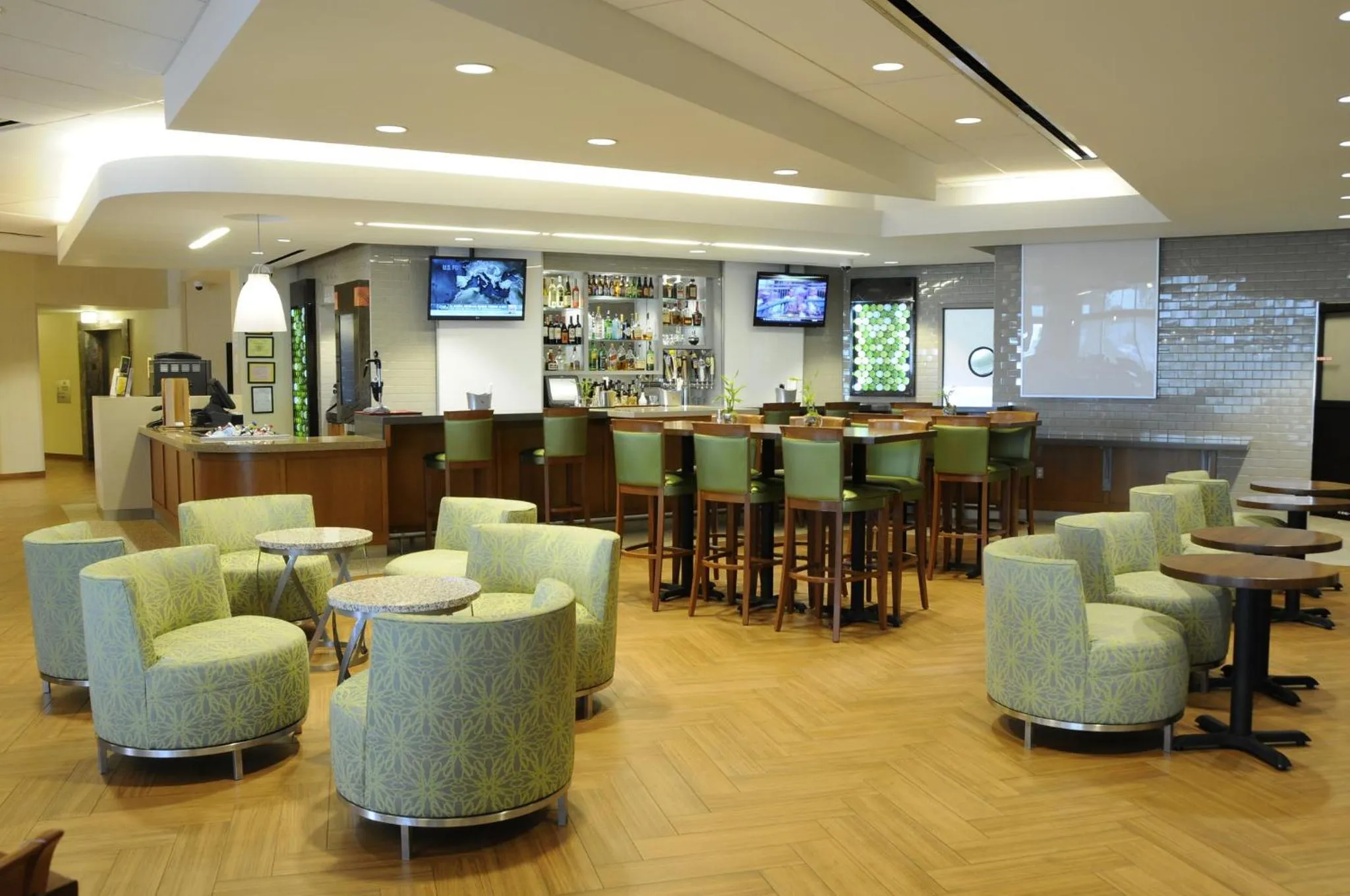 Lounge or bar in Holiday Inn Columbia East-Jessup by IHG