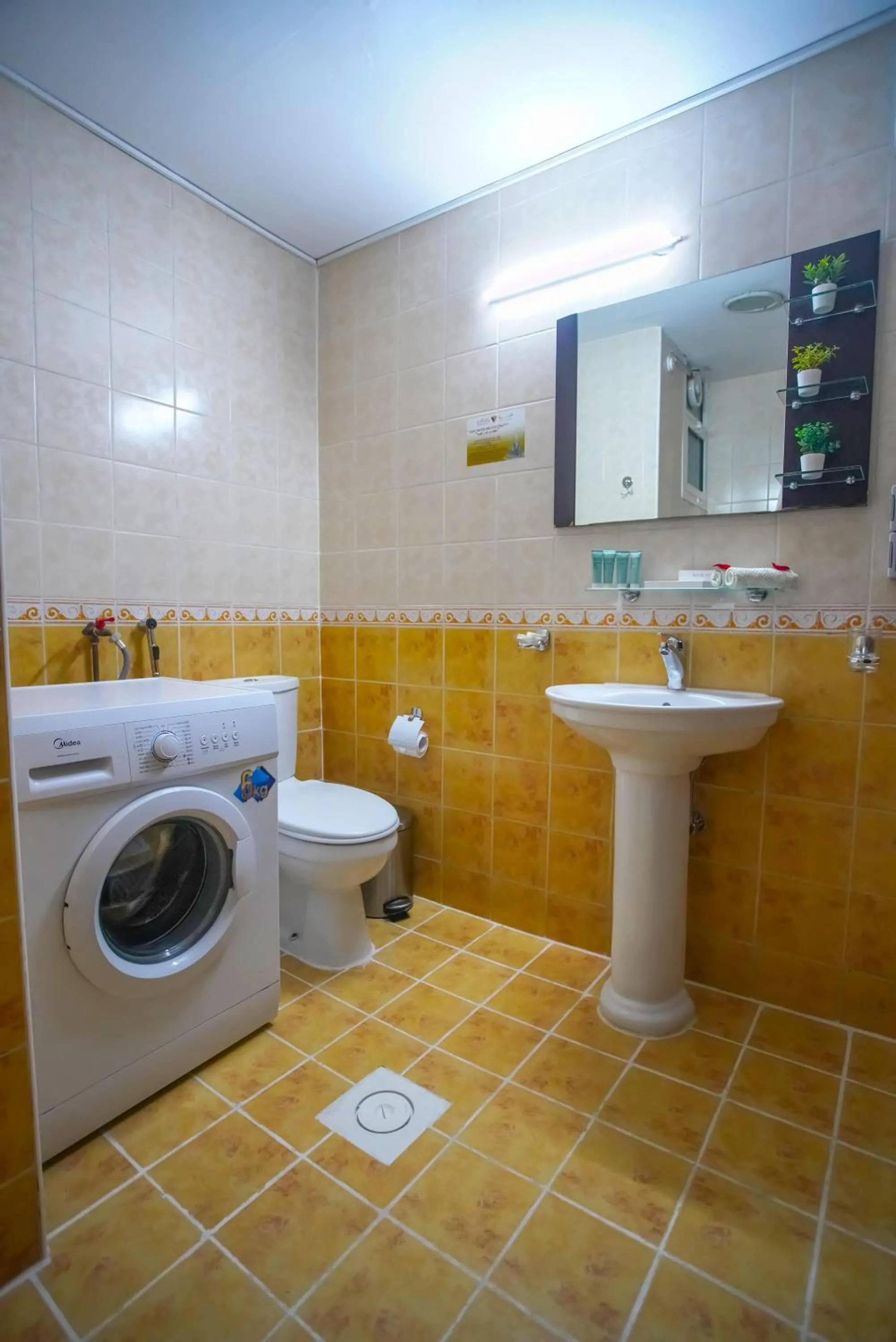 La Villa Inn Hotel Apartment