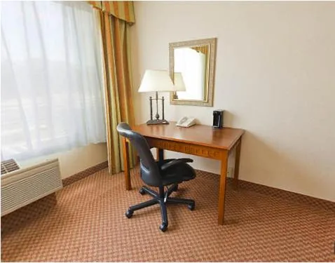 Day in Holiday Inn South Kingstown-Newport Area by IHG