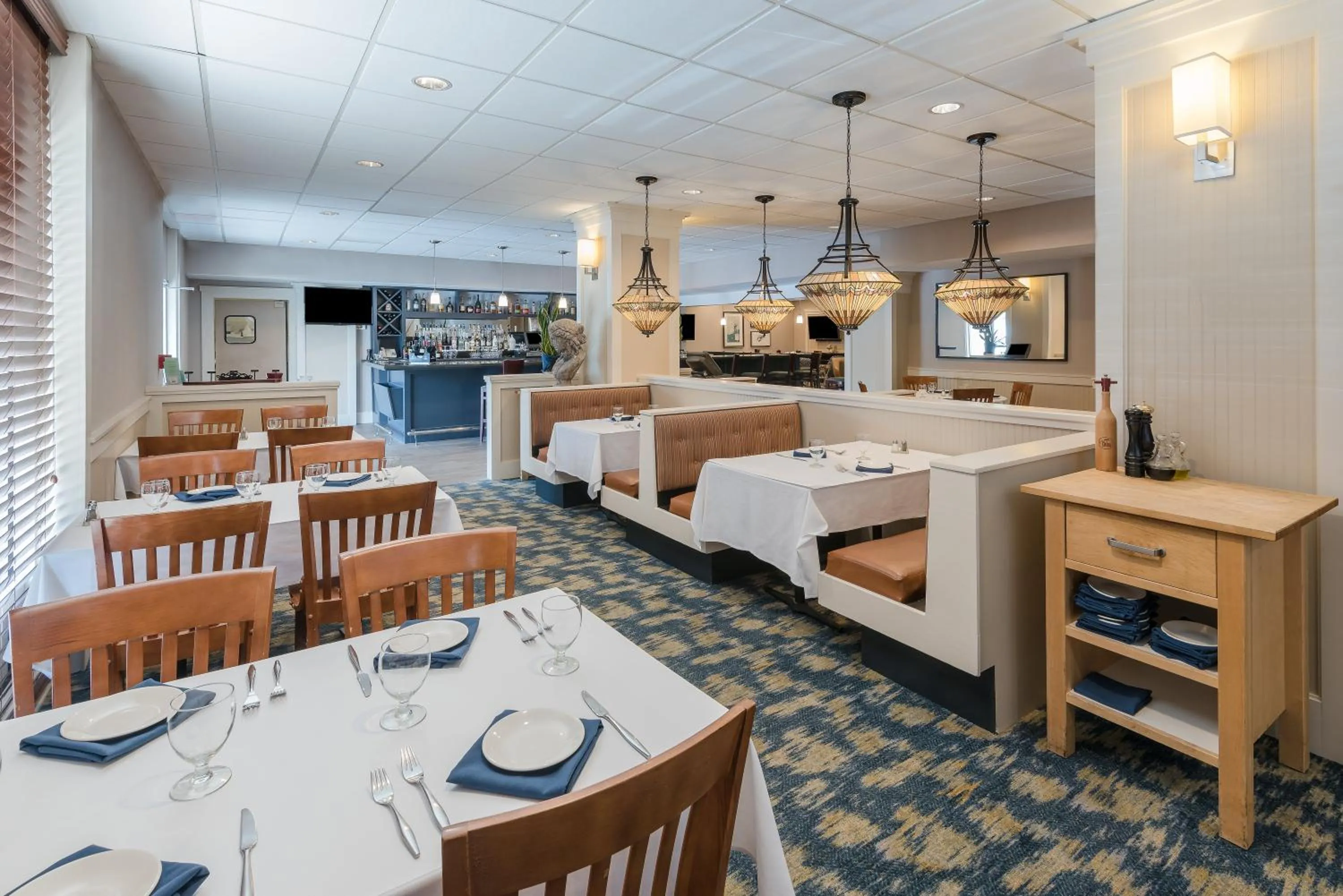 Restaurant/places to eat in Holiday Inn South Kingstown-Newport Area by IHG