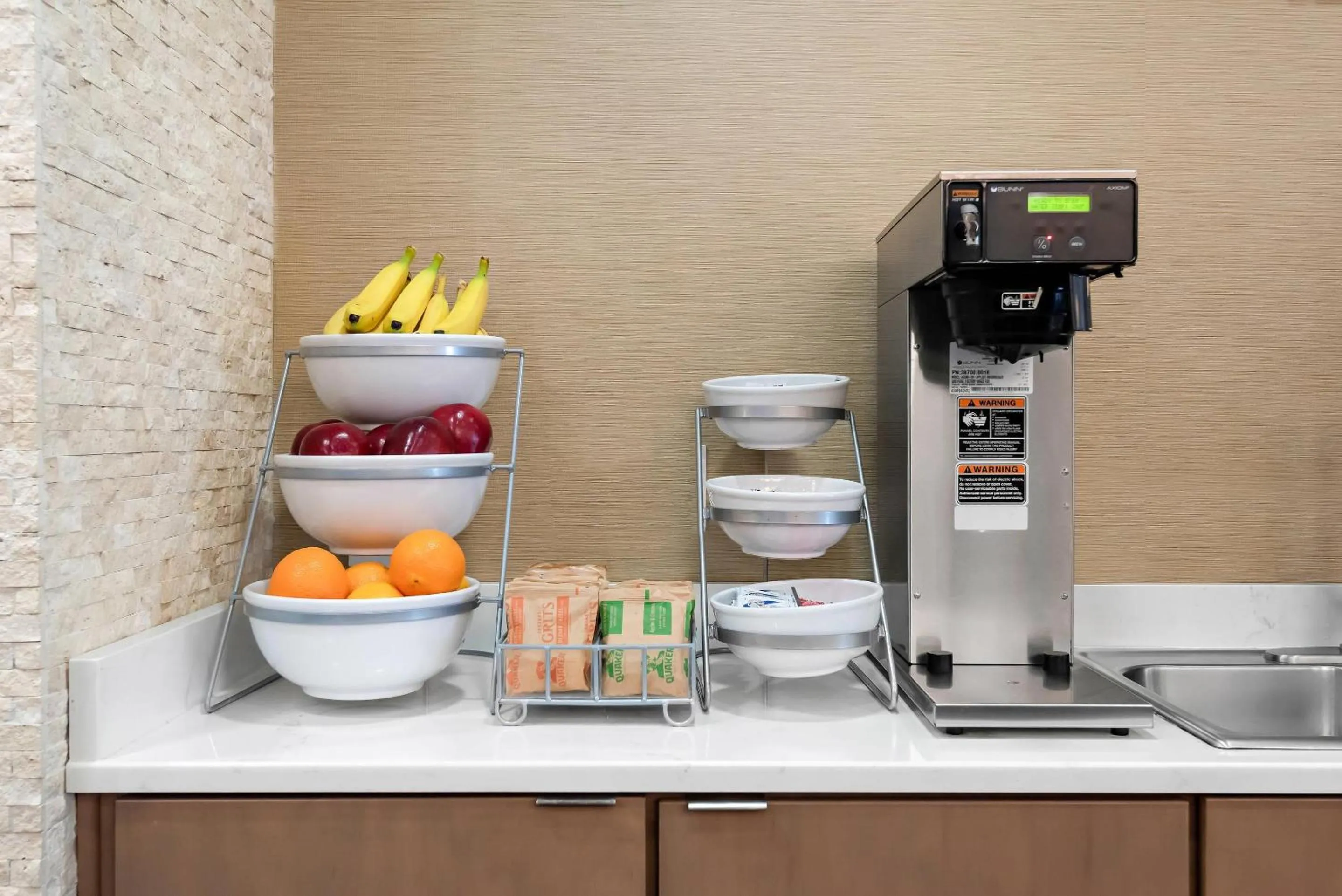 Breakfast in Comfort Suites New Orleans East