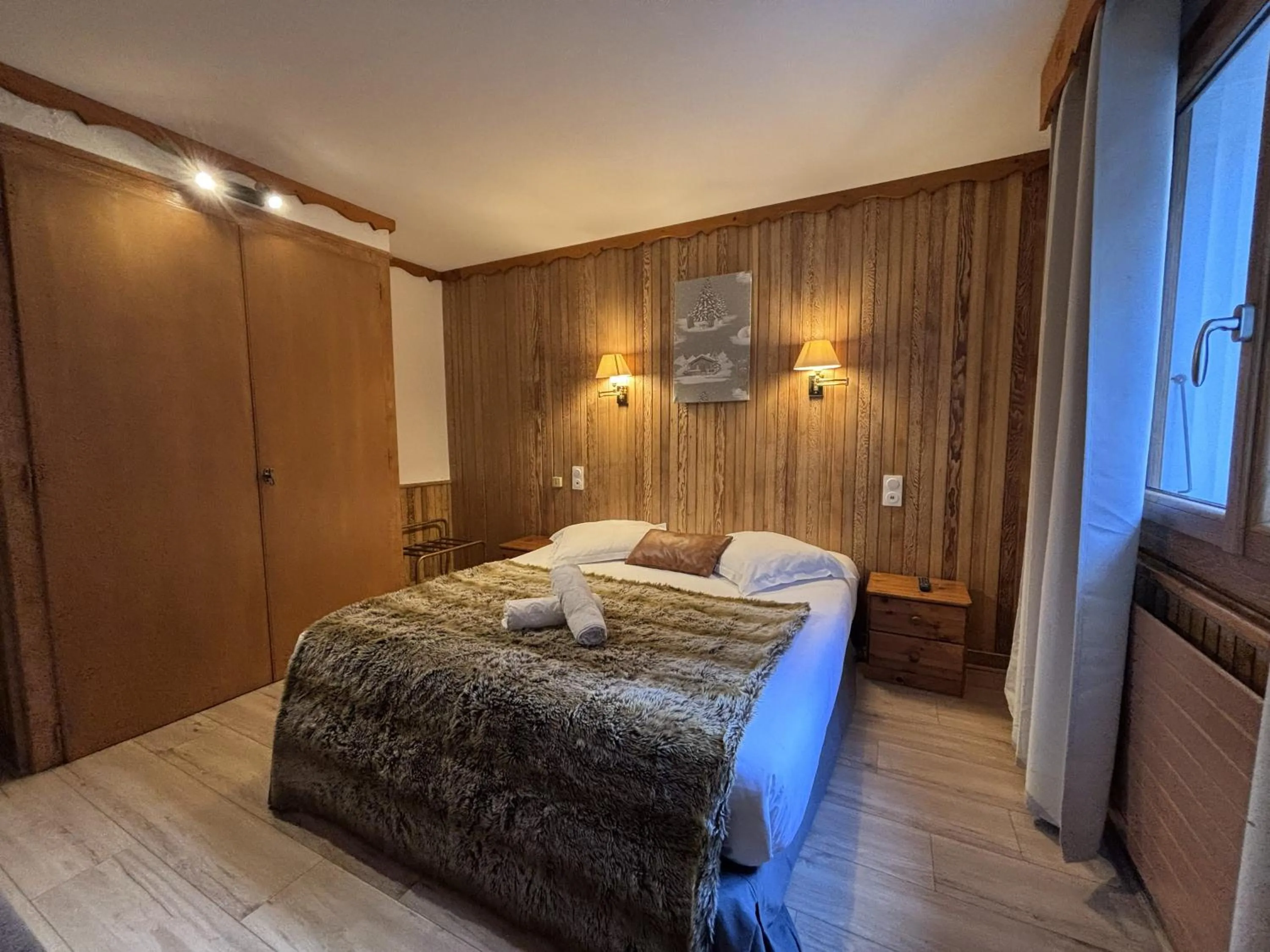 Bed in Hôtel Les Airelles