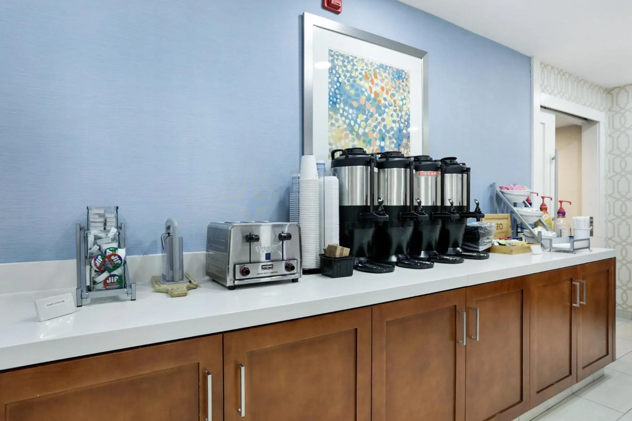 Breakfast in Staybridge Suites Columbia - Baltimore by IHG