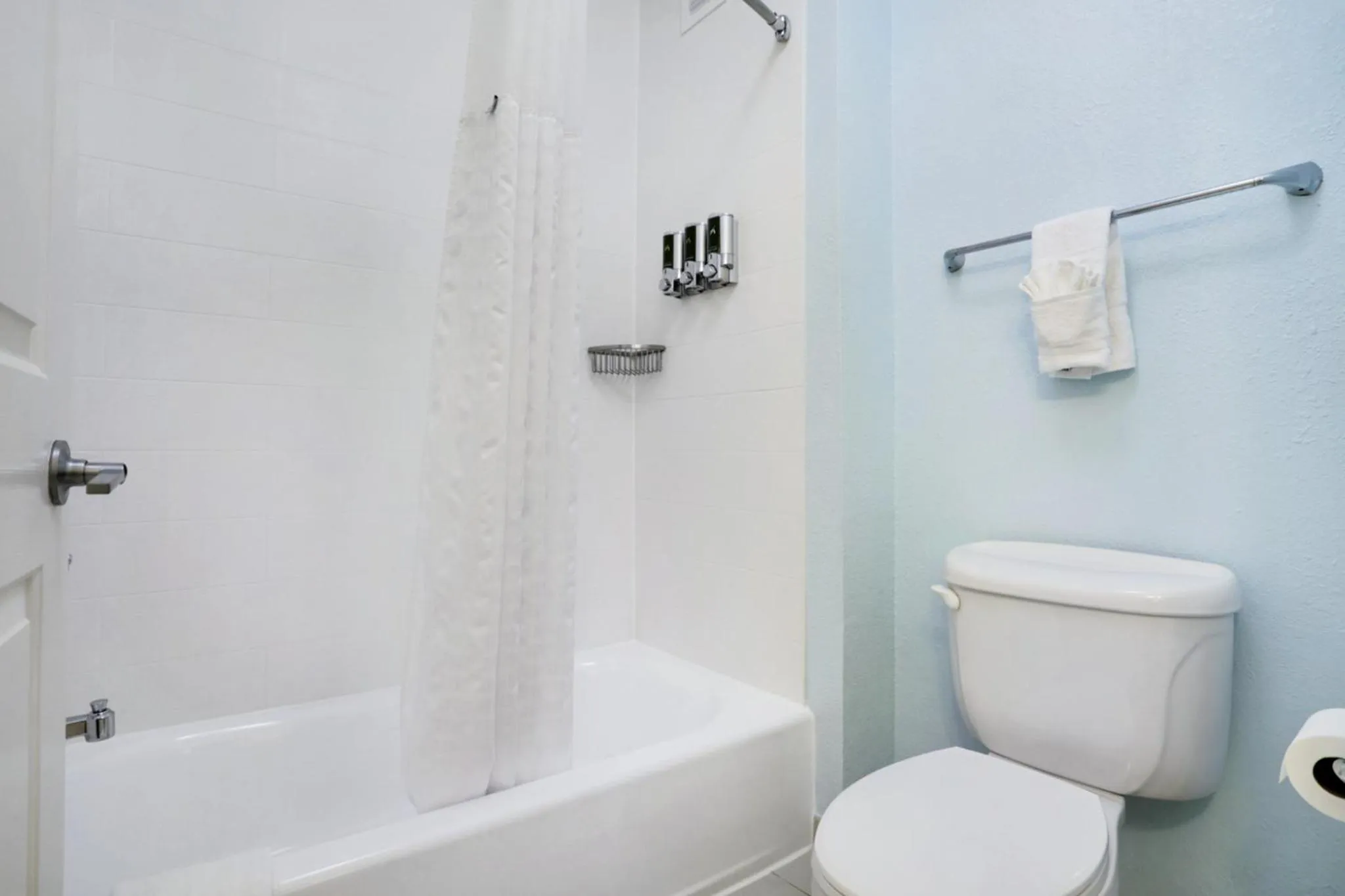 Toilet in Staybridge Suites Columbia - Baltimore by IHG