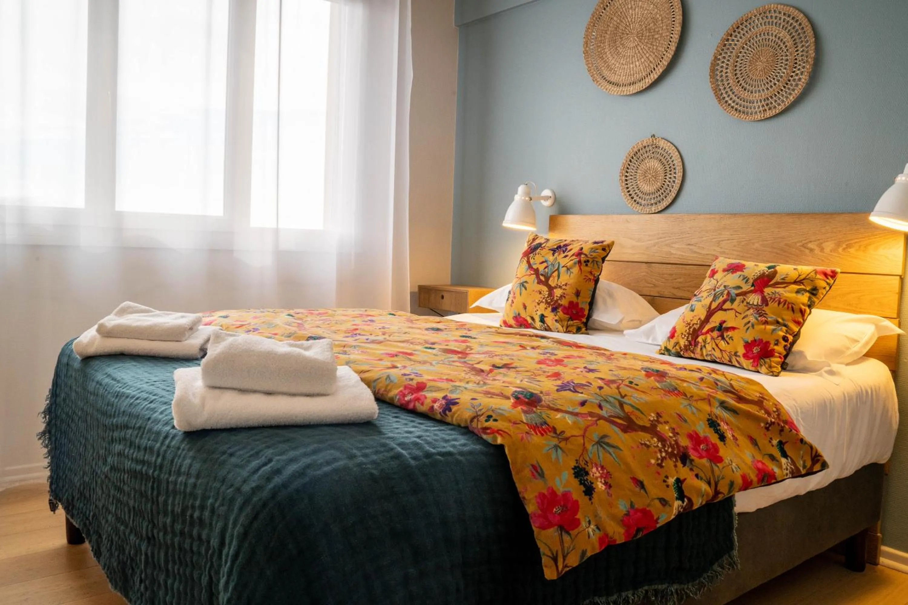 Bedroom, Bed in Logis Hôtels - Le Belvédère - Hôtel 2 étoiles et Restaurant