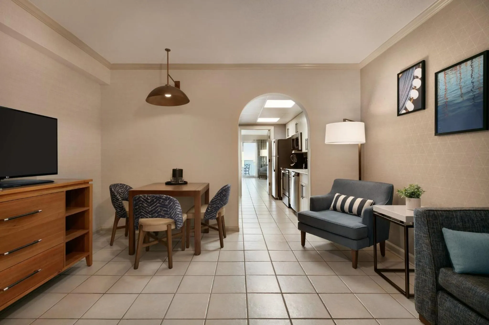 Photo of the whole room in Holiday Inn & Suites Ocean City by IHG