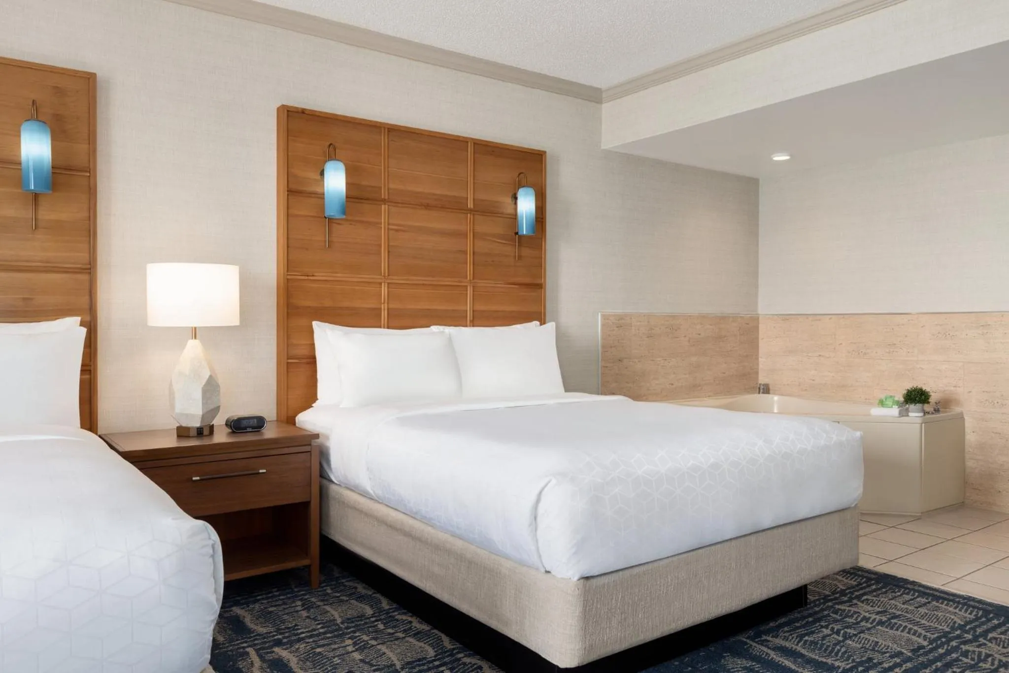 Photo of the whole room, Bed in Holiday Inn & Suites Ocean City by IHG