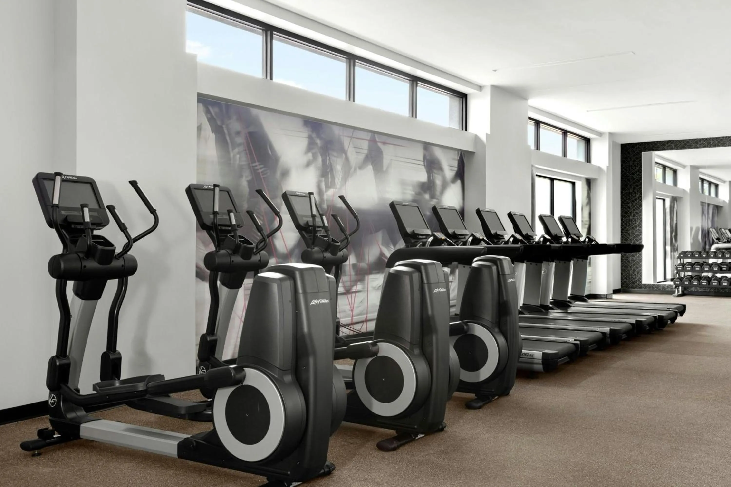 Fitness centre/facilities in Marriott San Antonio Airport