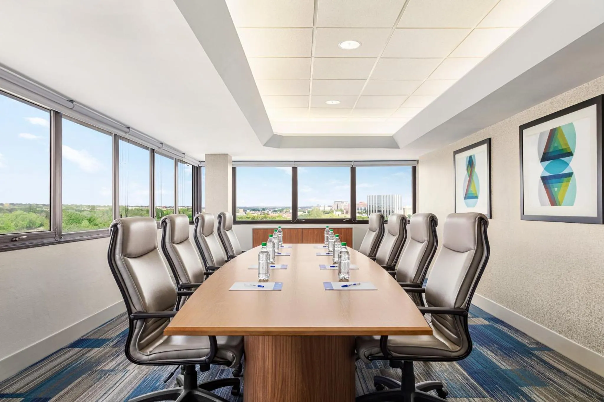 Meeting/conference room in Holiday Inn Express - San Antonio Airport by IHG