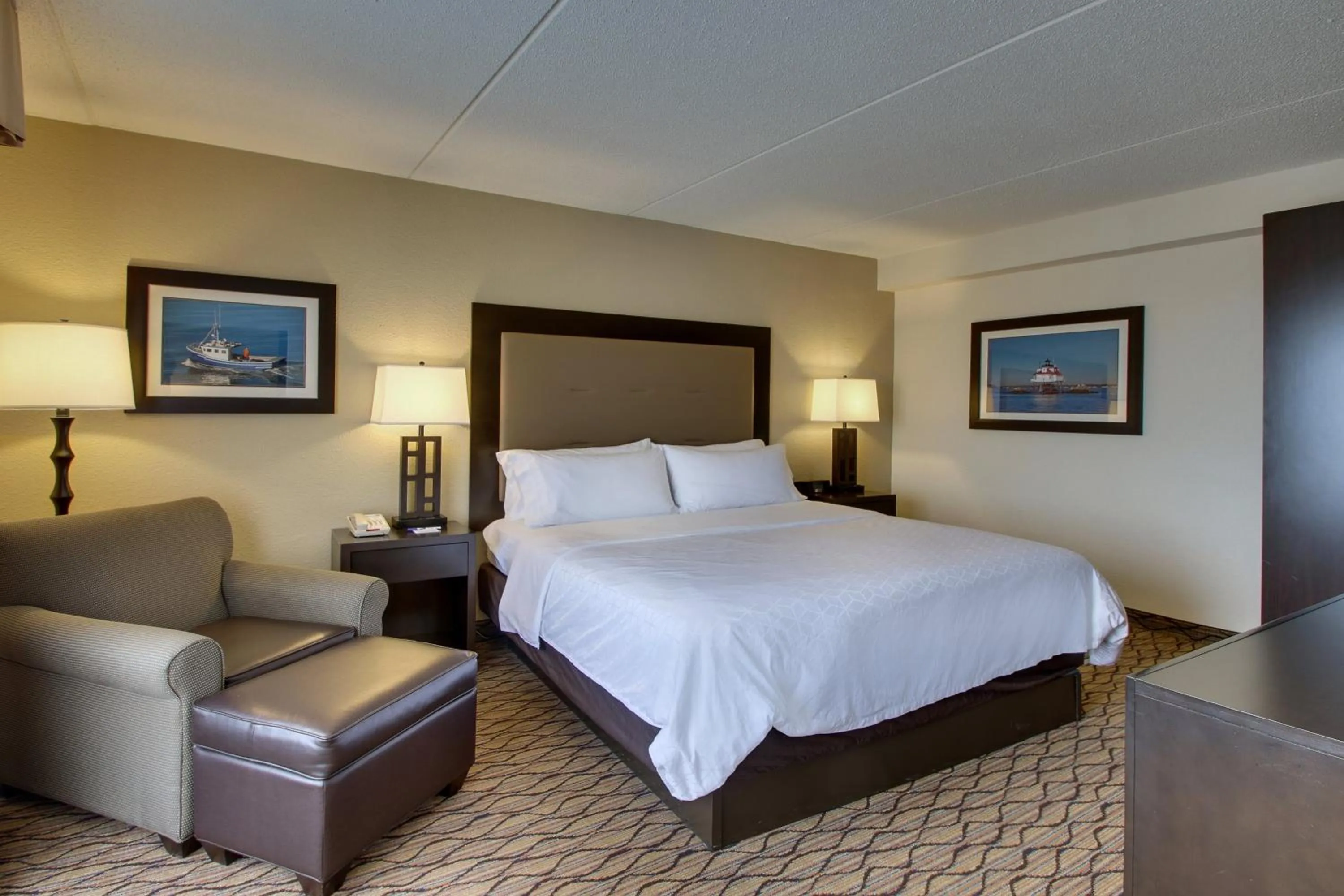 Bedroom, Bed in Holiday Inn Express Baltimore BWI Airport West by IHG