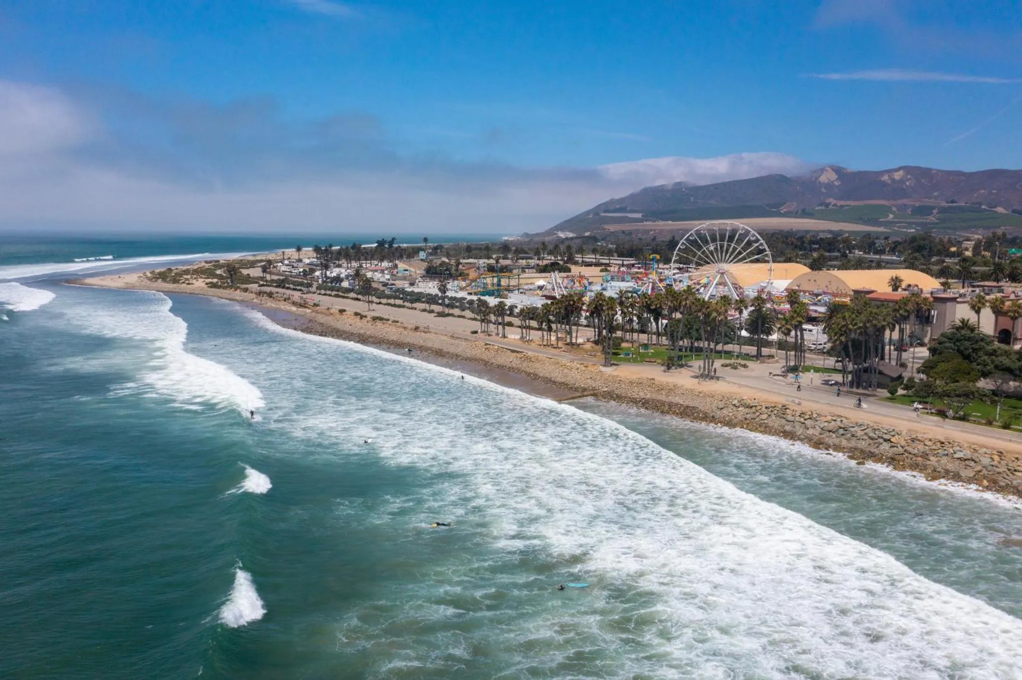 Nearby landmark in Crowne Plaza Ventura Beach by IHG