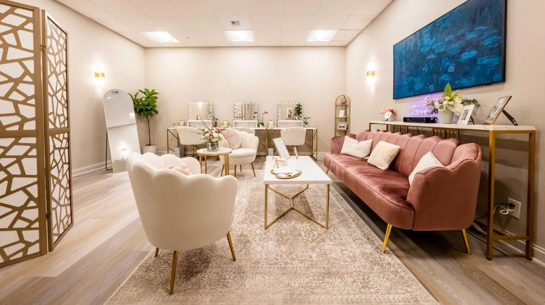 Meeting/conference room in Crowne Plaza Ventura Beach by IHG