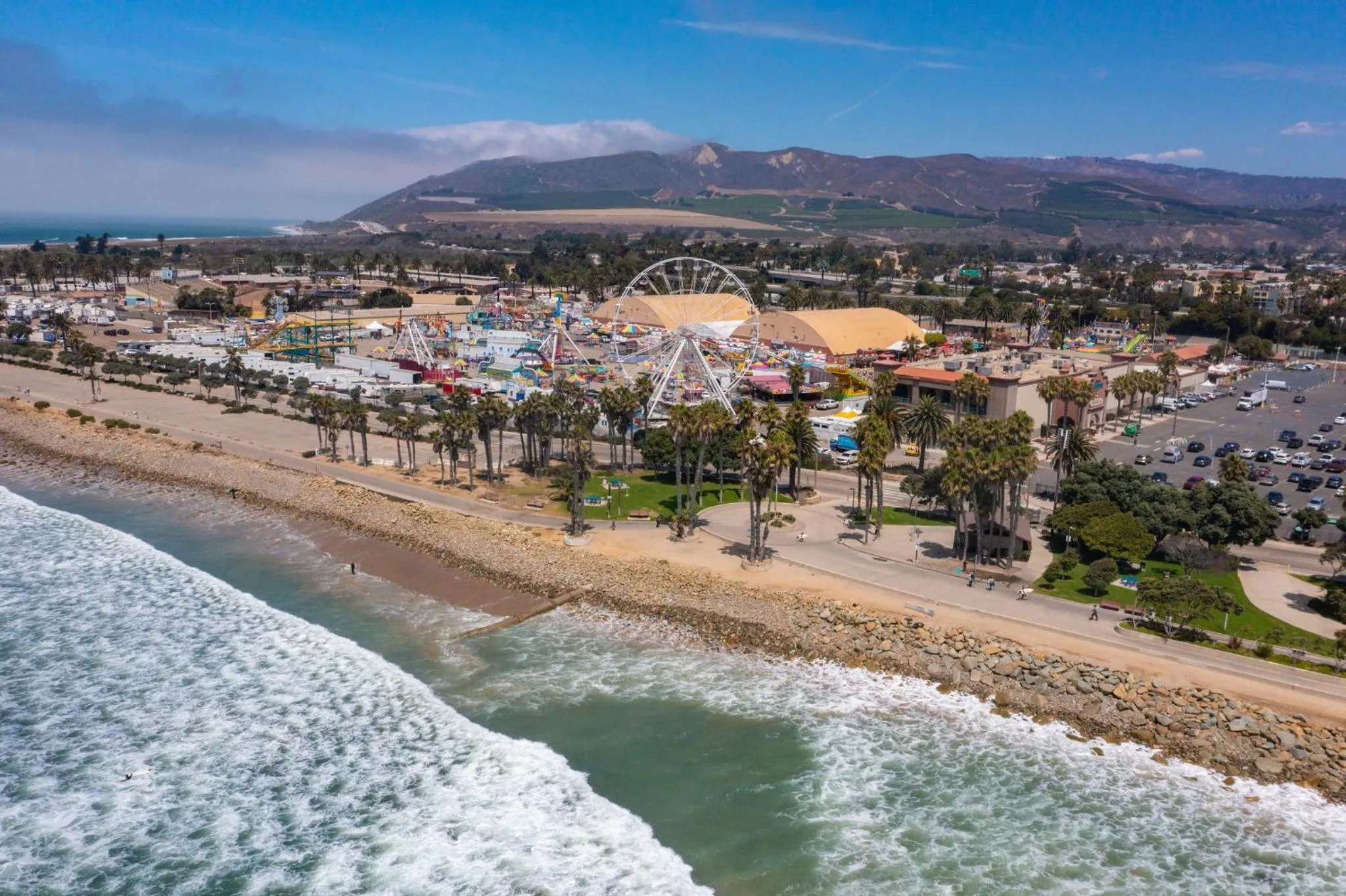 Nearby landmark in Crowne Plaza Ventura Beach by IHG