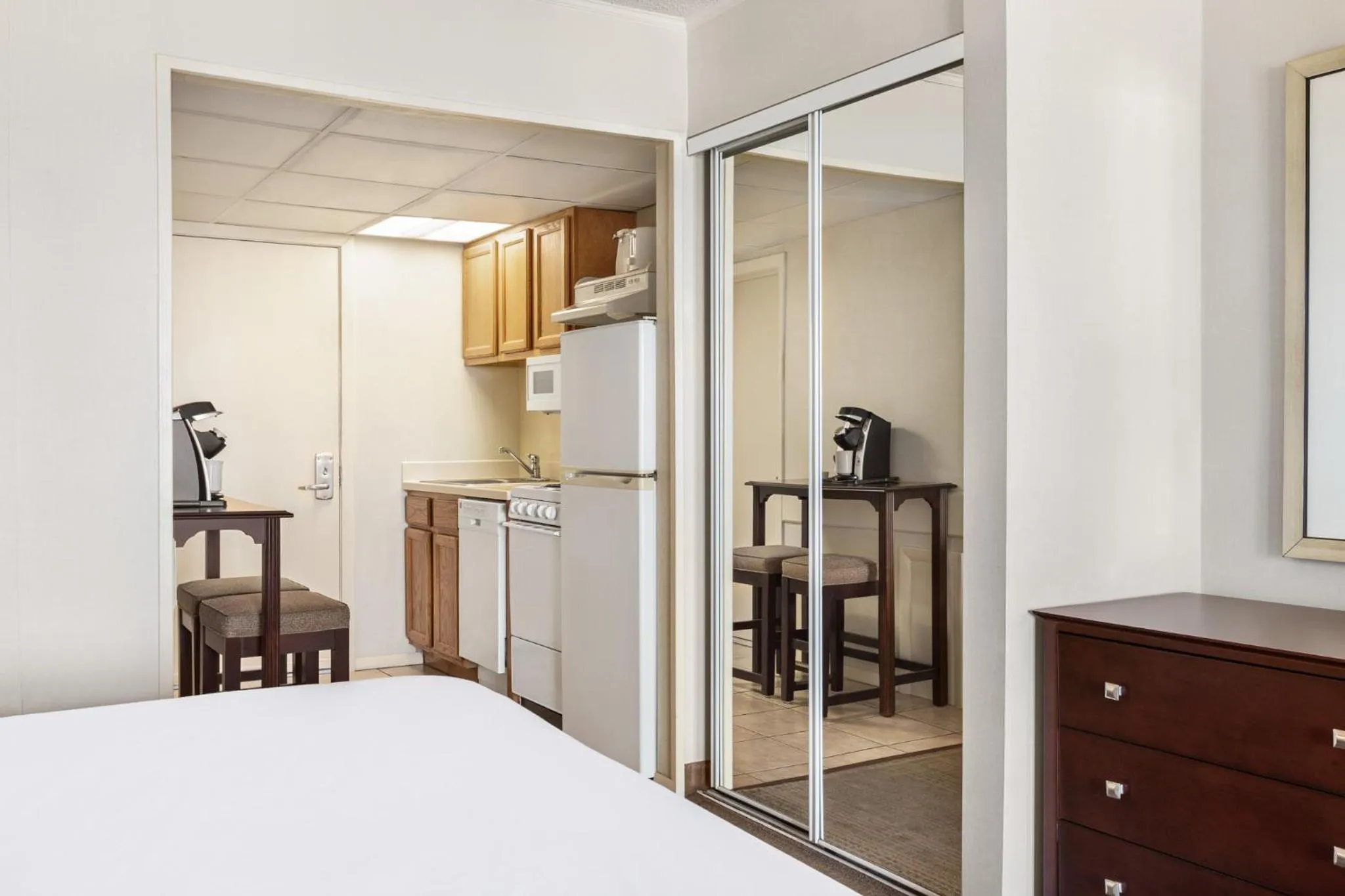 Bedroom, Bed in Holiday Inn Ocean City by IHG