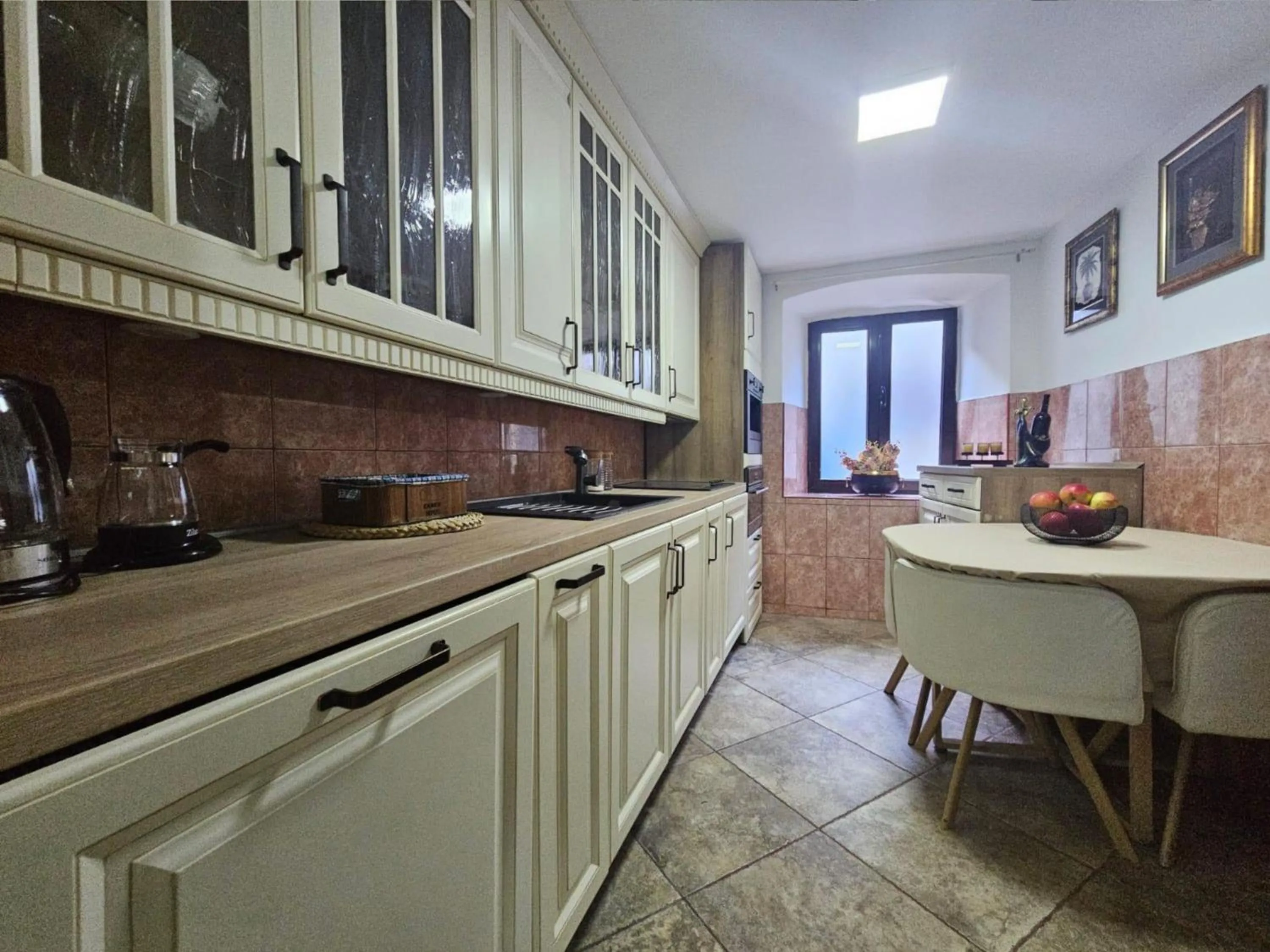 Kitchen or kitchenette in Athos Guesthouse