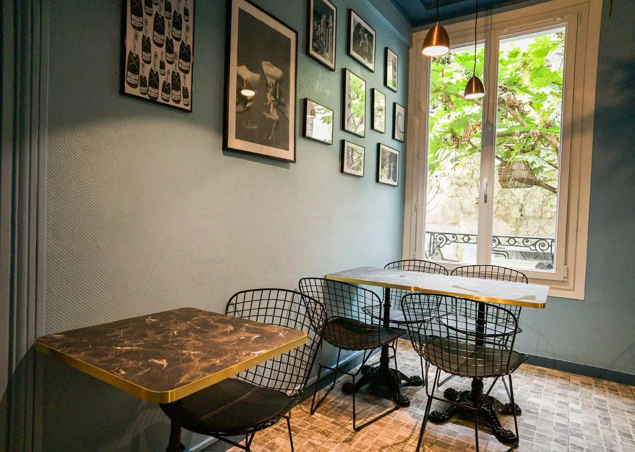 Breakfast in Hôtel Azur Reims Centre