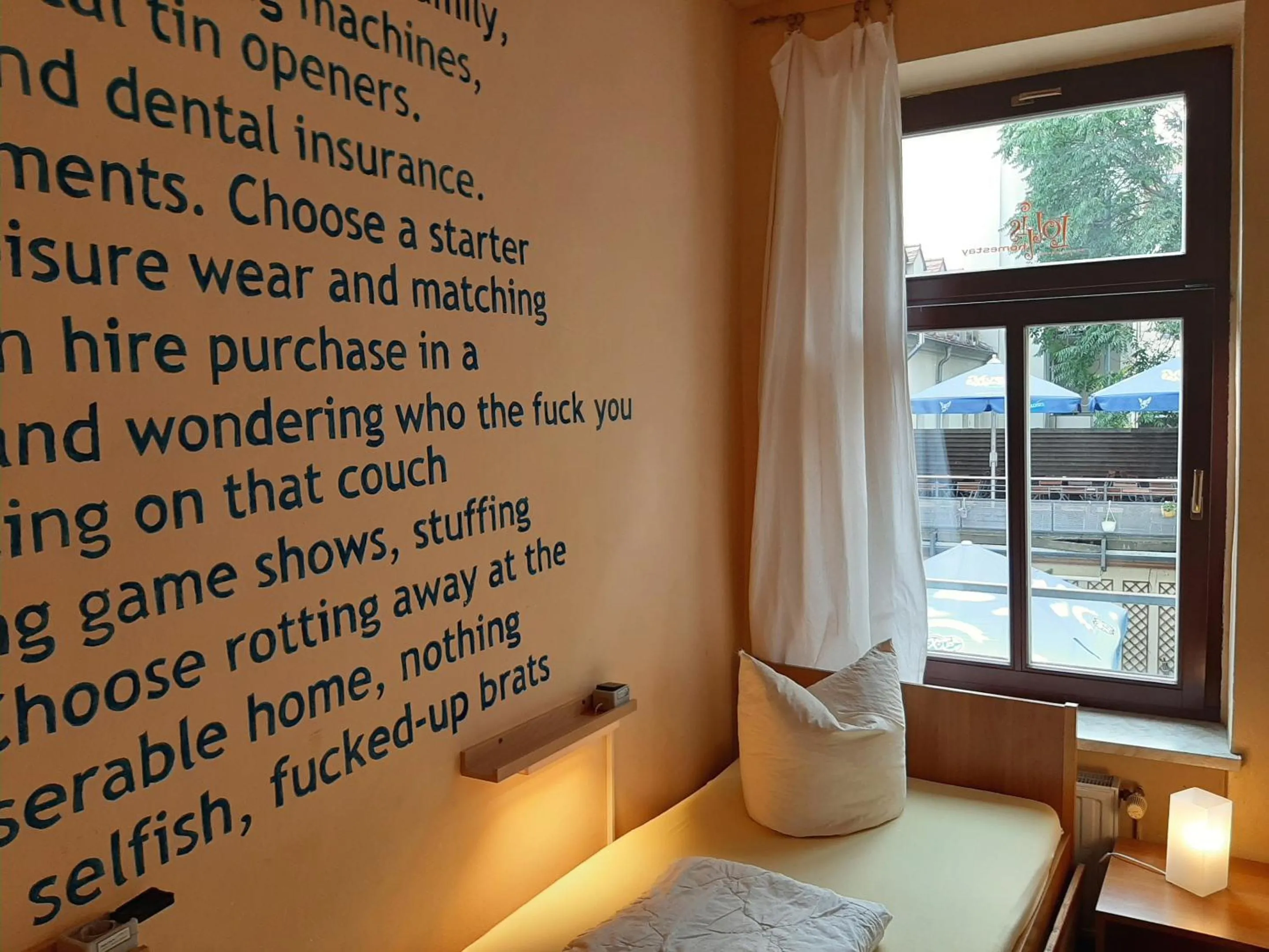 Bed in Hostel Lollis Homestay Dresden