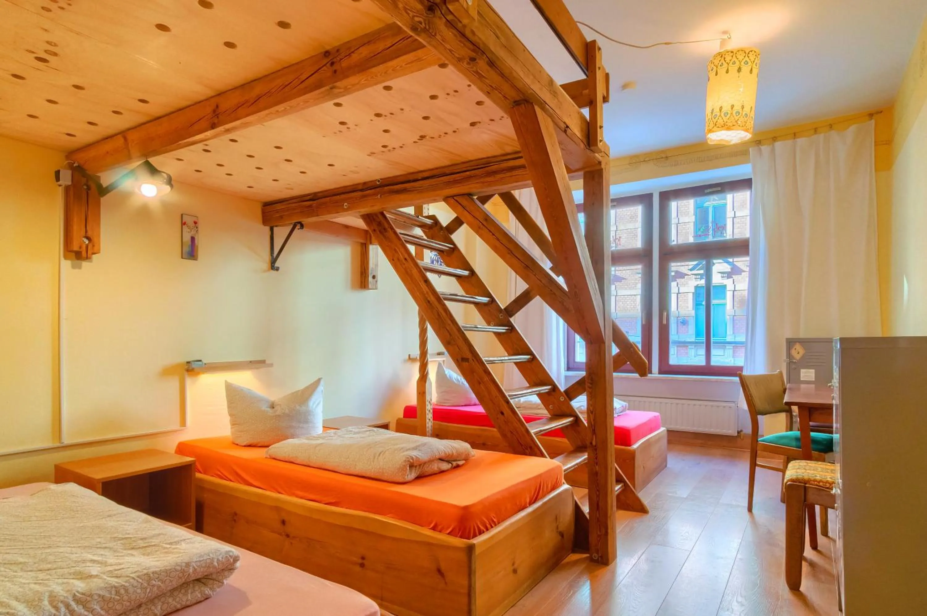 Photo of the whole room, Bed in Hostel Lollis Homestay Dresden